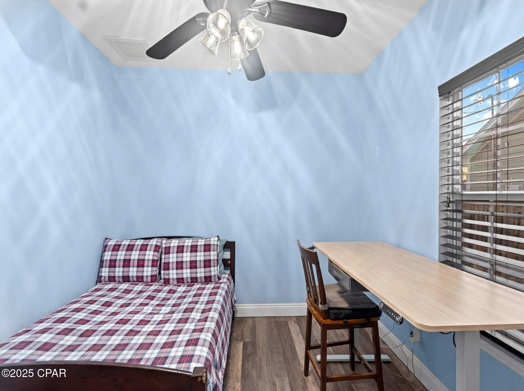 Image 21 For 1008 10th Street