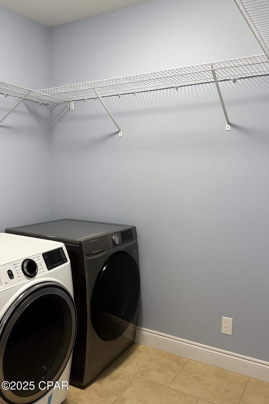 Image 22 For 1008 E 10th Str Street