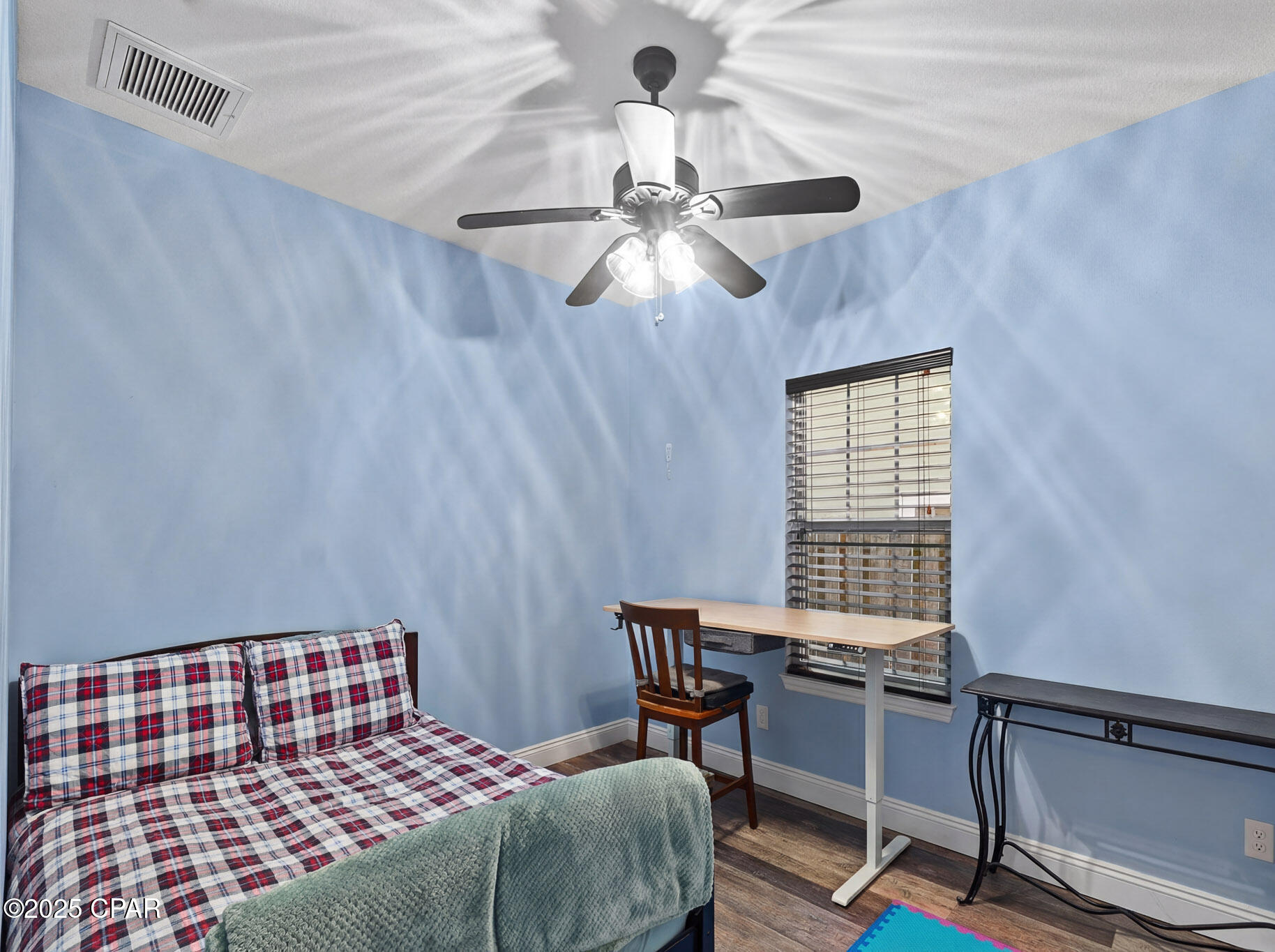 Image 23 For 1008 10th Street