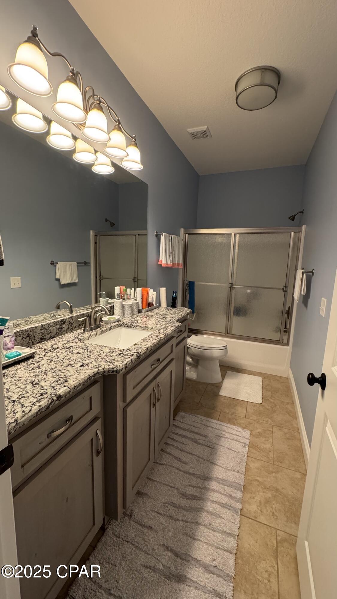 Image 36 For 1008 E 10th Str Street