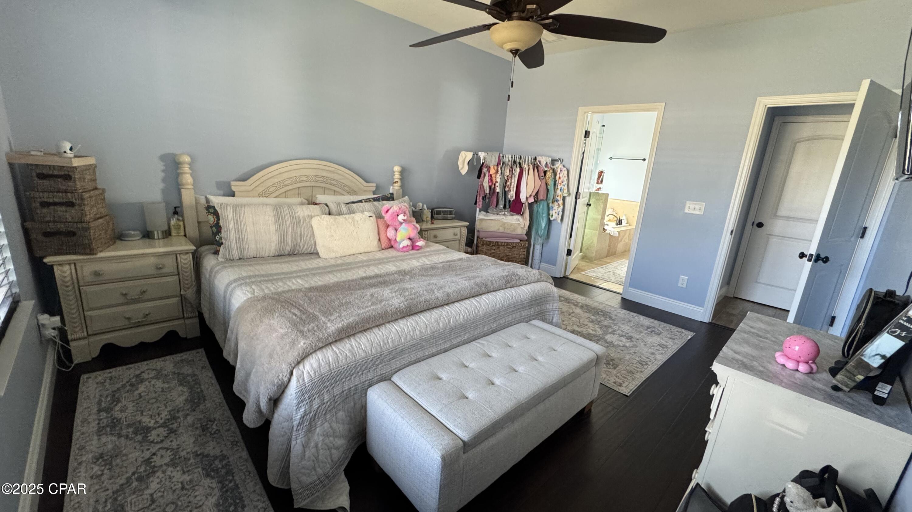 Image 38 For 1008 E 10th Str Street