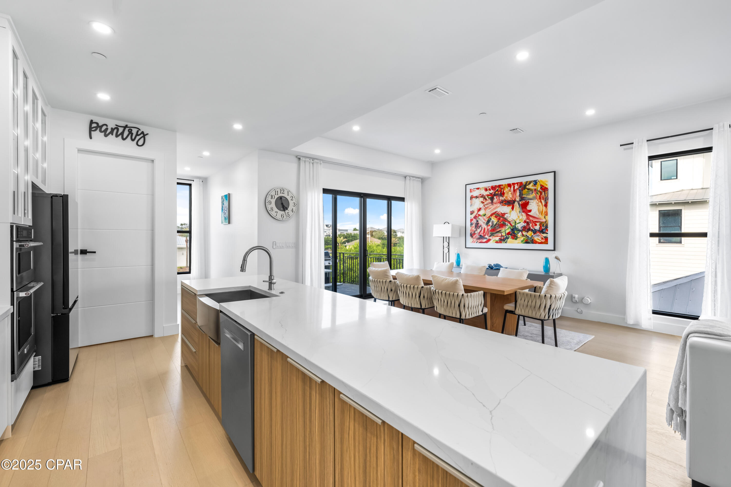 Listing photo id 35 for 21 Tidewater Court