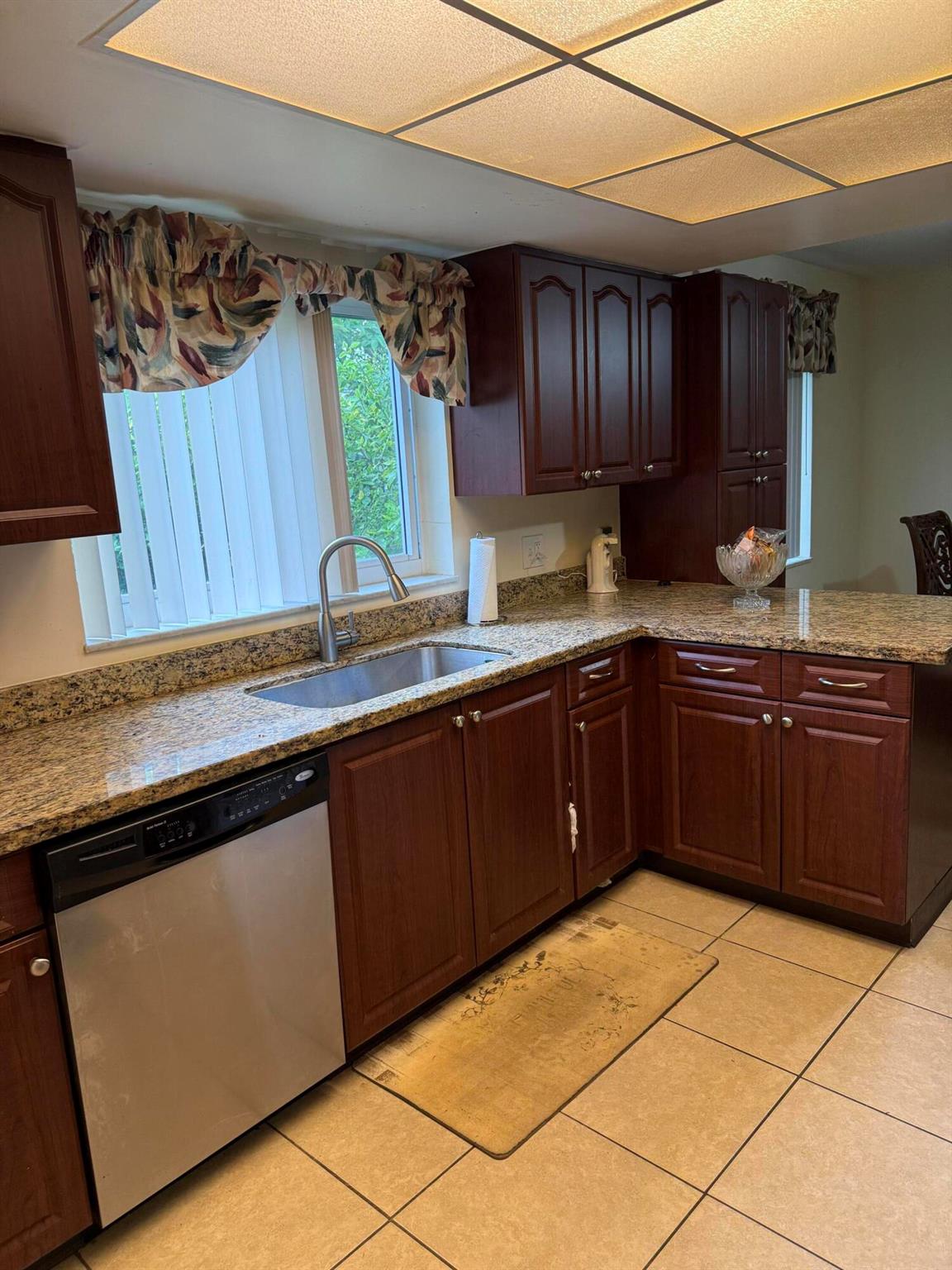 Homes for sale in Coral Springs, FL | 4014 Nw 76Th Avenue, Coral Springs, FL 33065 | MLS# R11118670