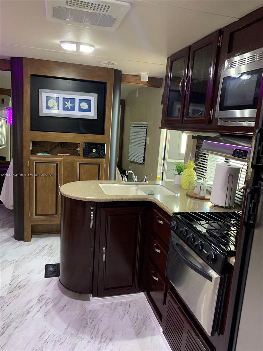 Homes for sale in Key Largo, FL | 325 Calusa St #120, Key Largo, FL 33037 | MLS# A11865945