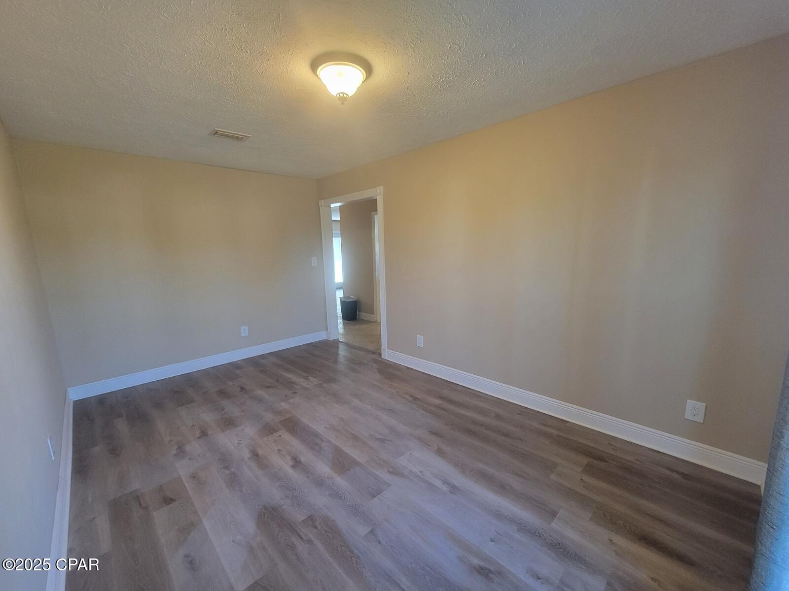 Image 13 For 3136 Lawton Court