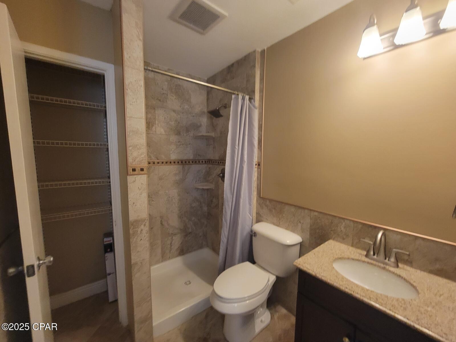 Image 20 For 3136 Lawton Court