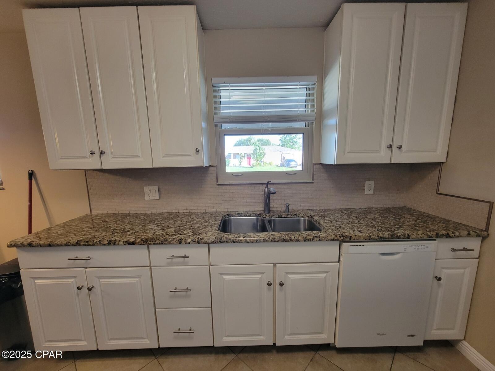 Image 7 For 3136 Lawton Court