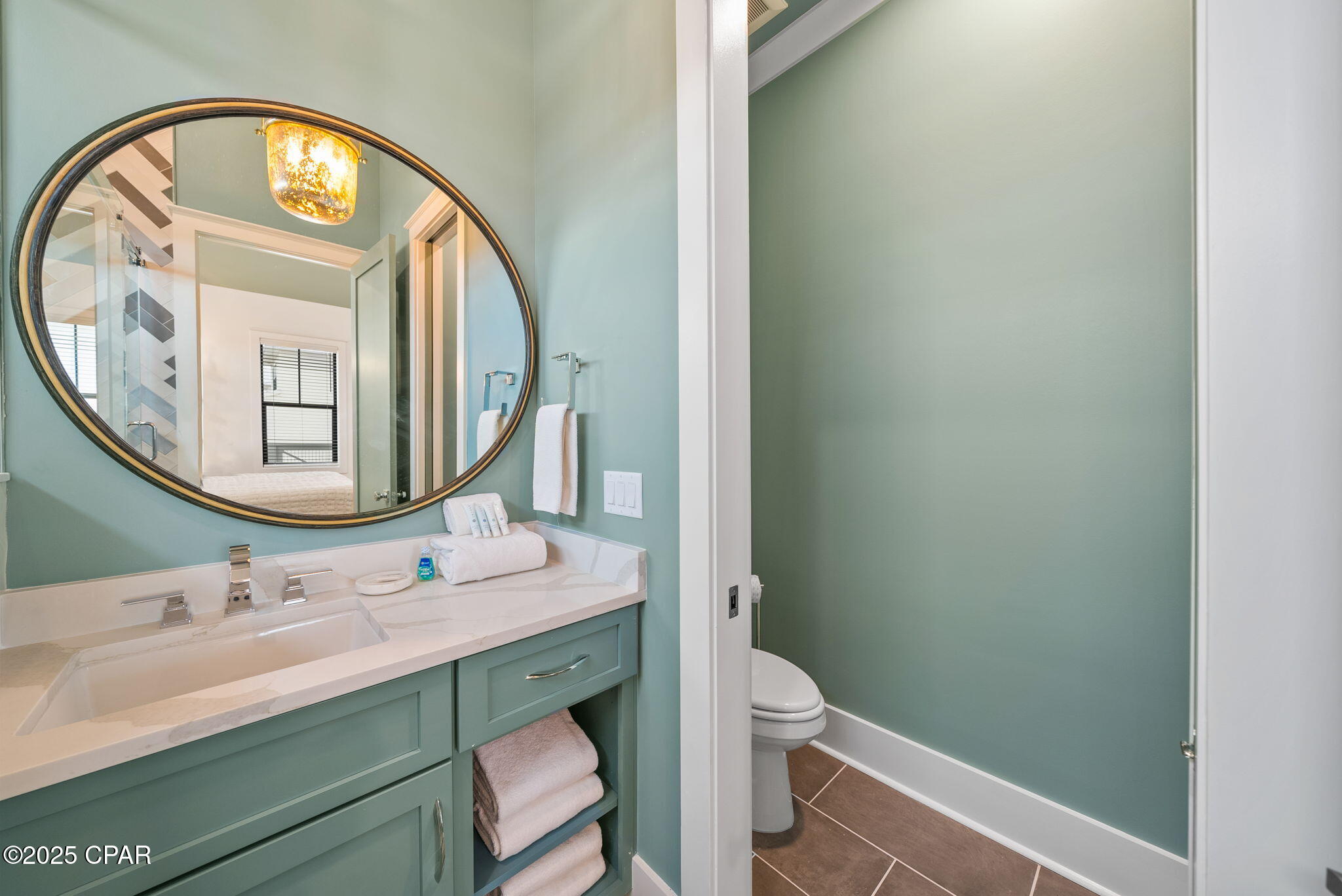 Image 27 For 5928 Gulf Drive