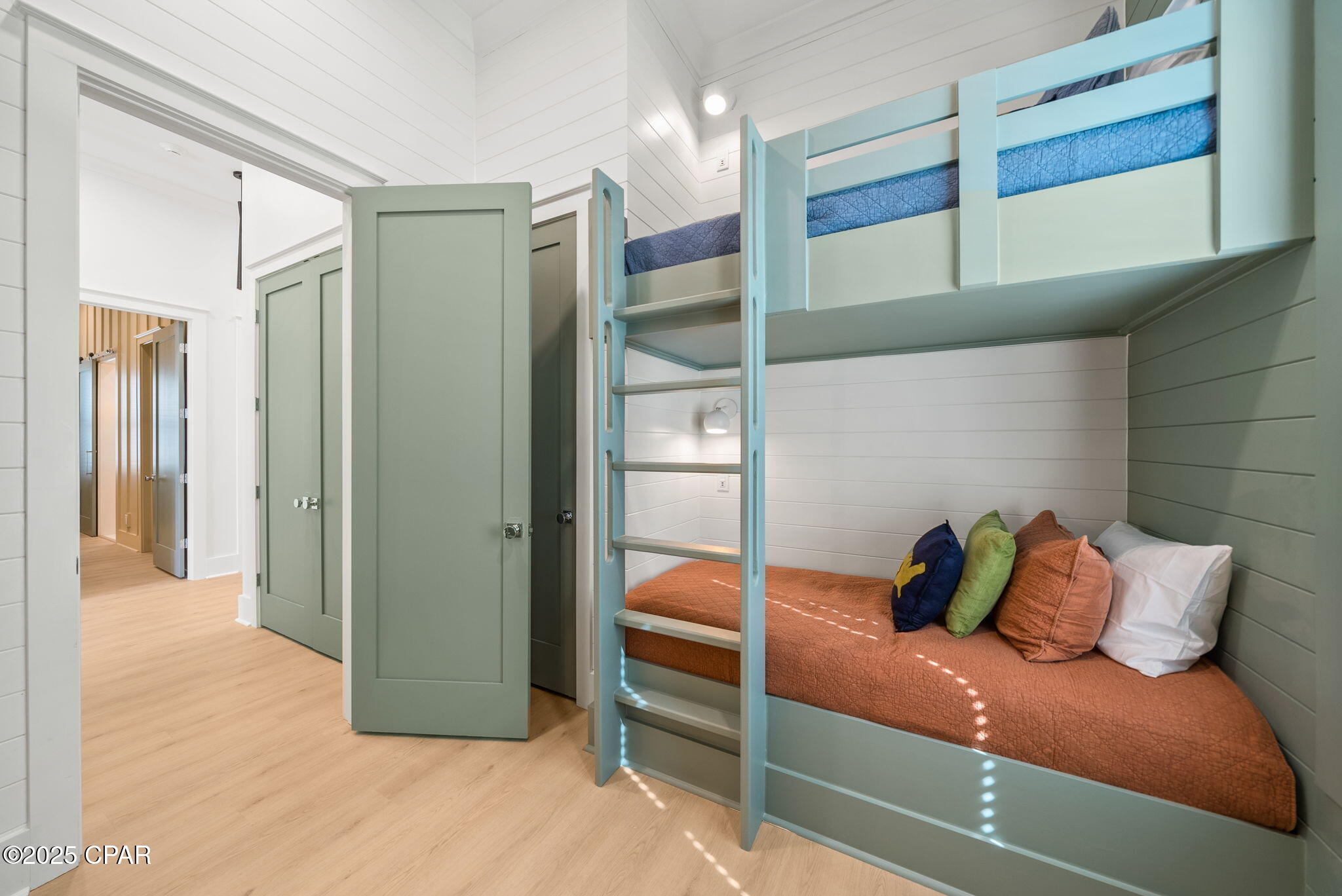 Image 52 For 5928 Gulf Drive