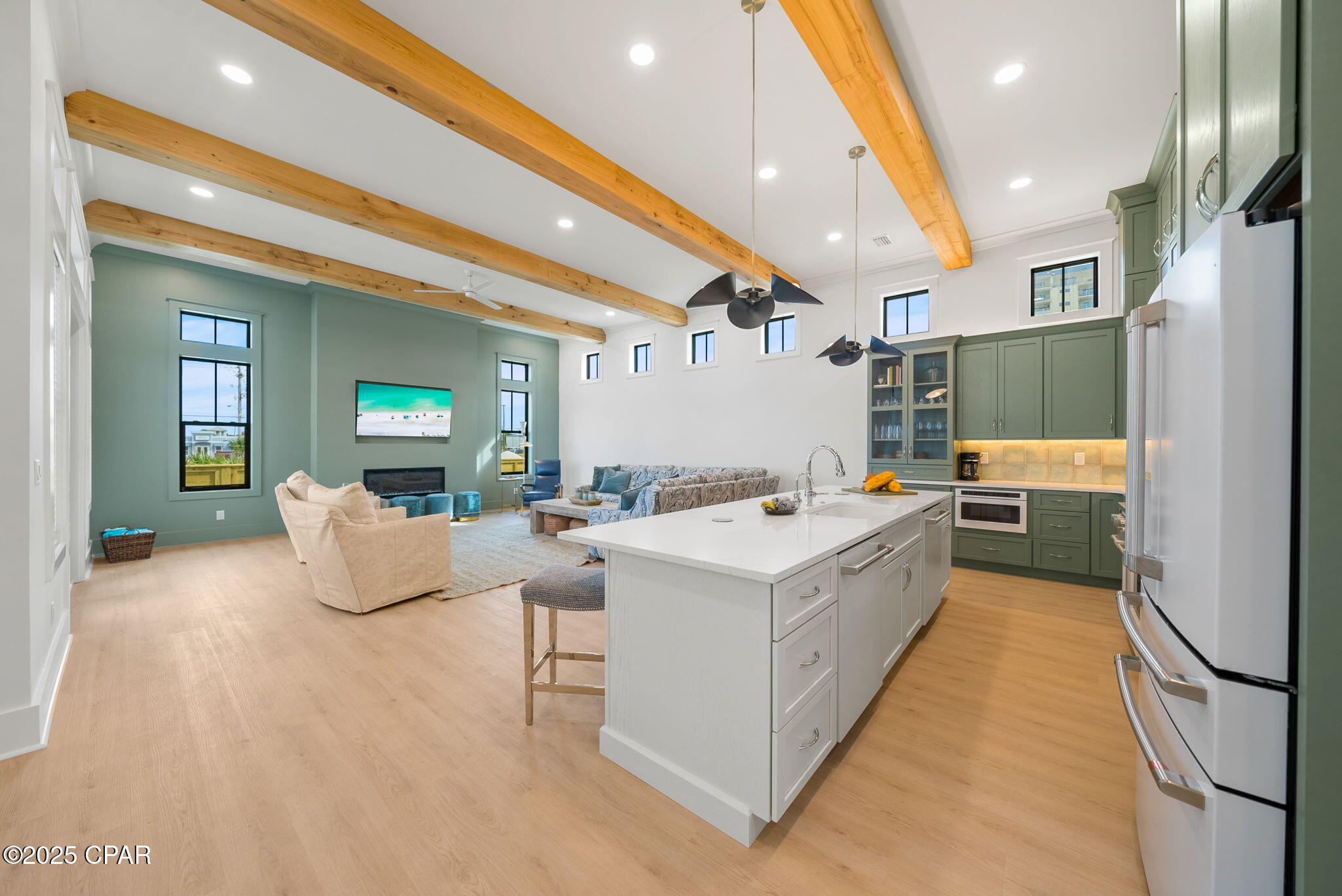 Image 7 For 5928 Gulf Drive