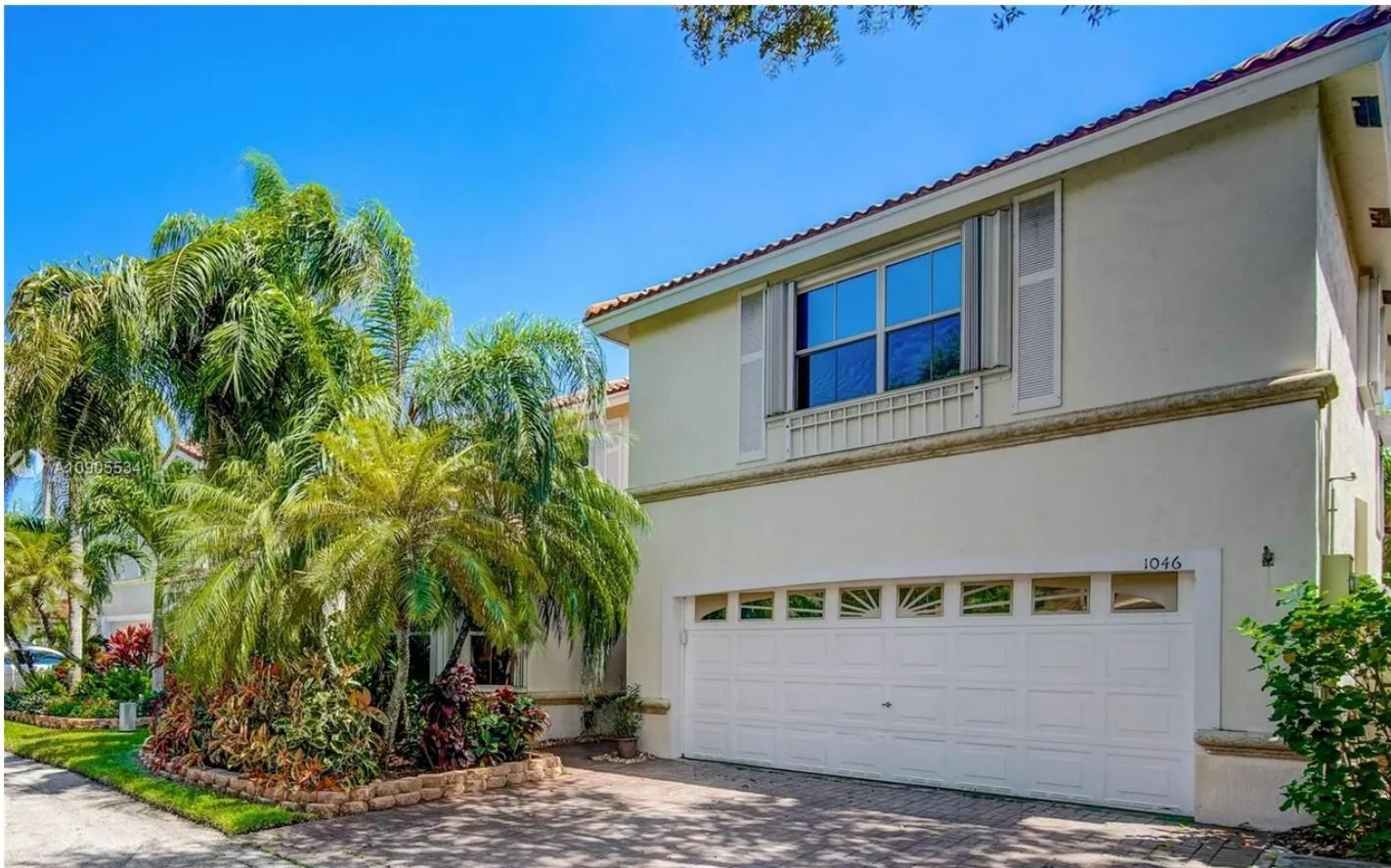 1046 Satinleaf St Hollywood FL 33019 | F10523066