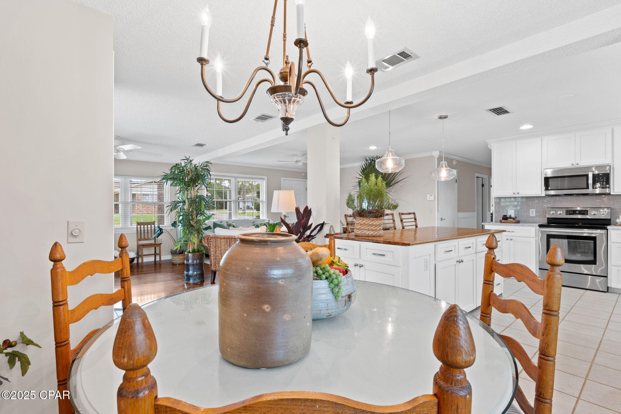 Image 24 For 122 Monterey Avenue