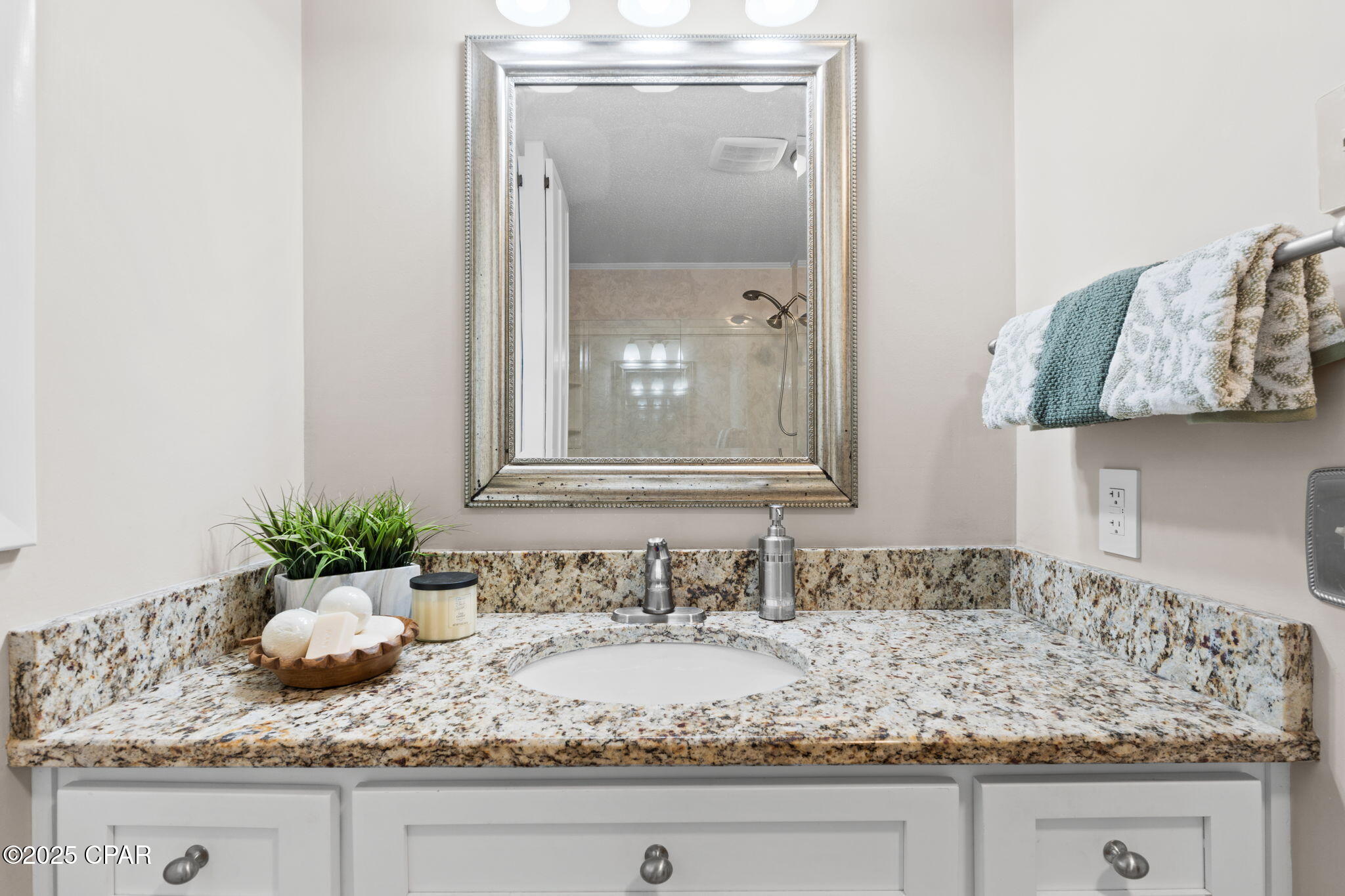 Image 27 For 122 Monterey Avenue