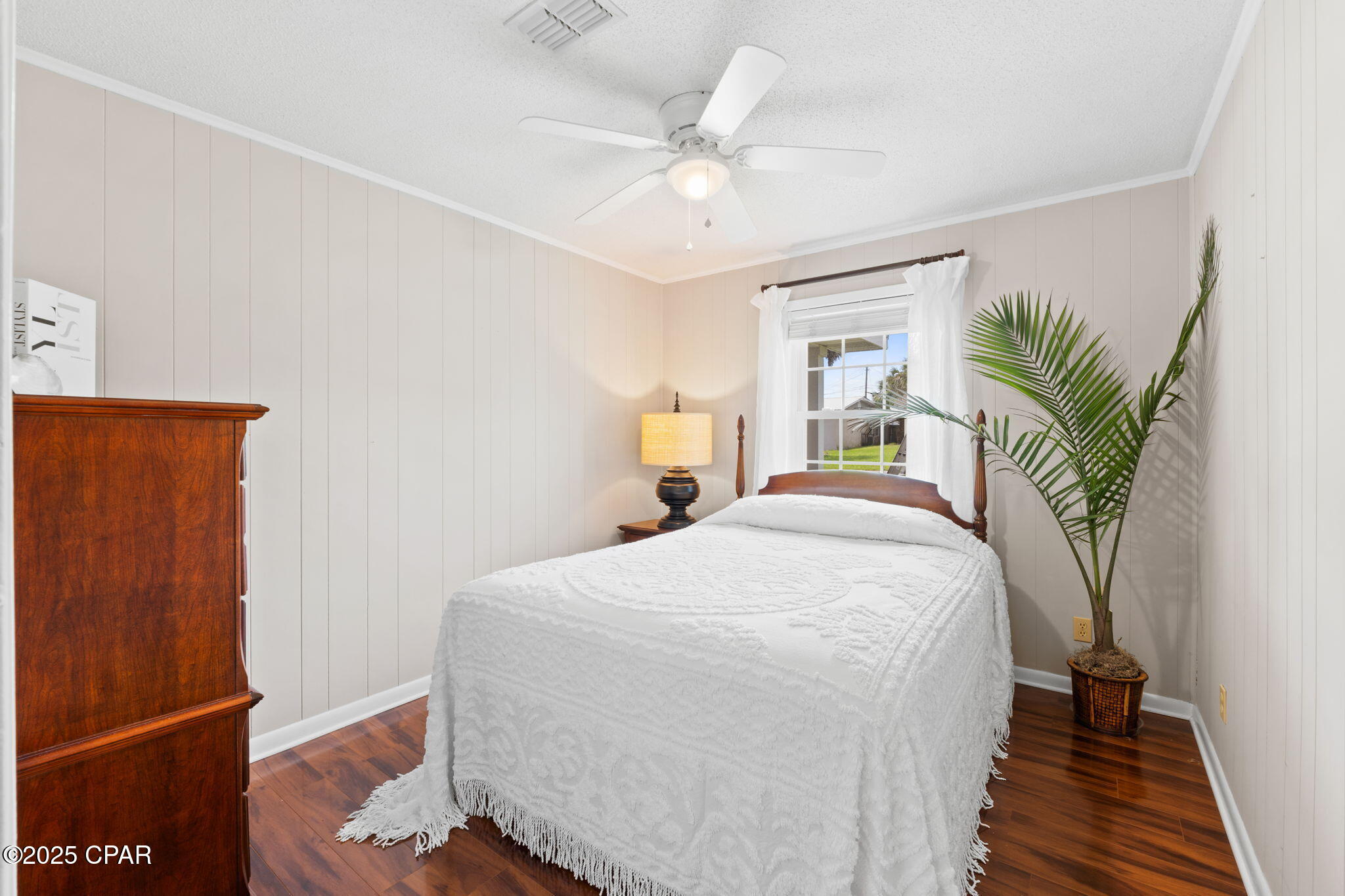 Image 37 For 122 Monterey Avenue