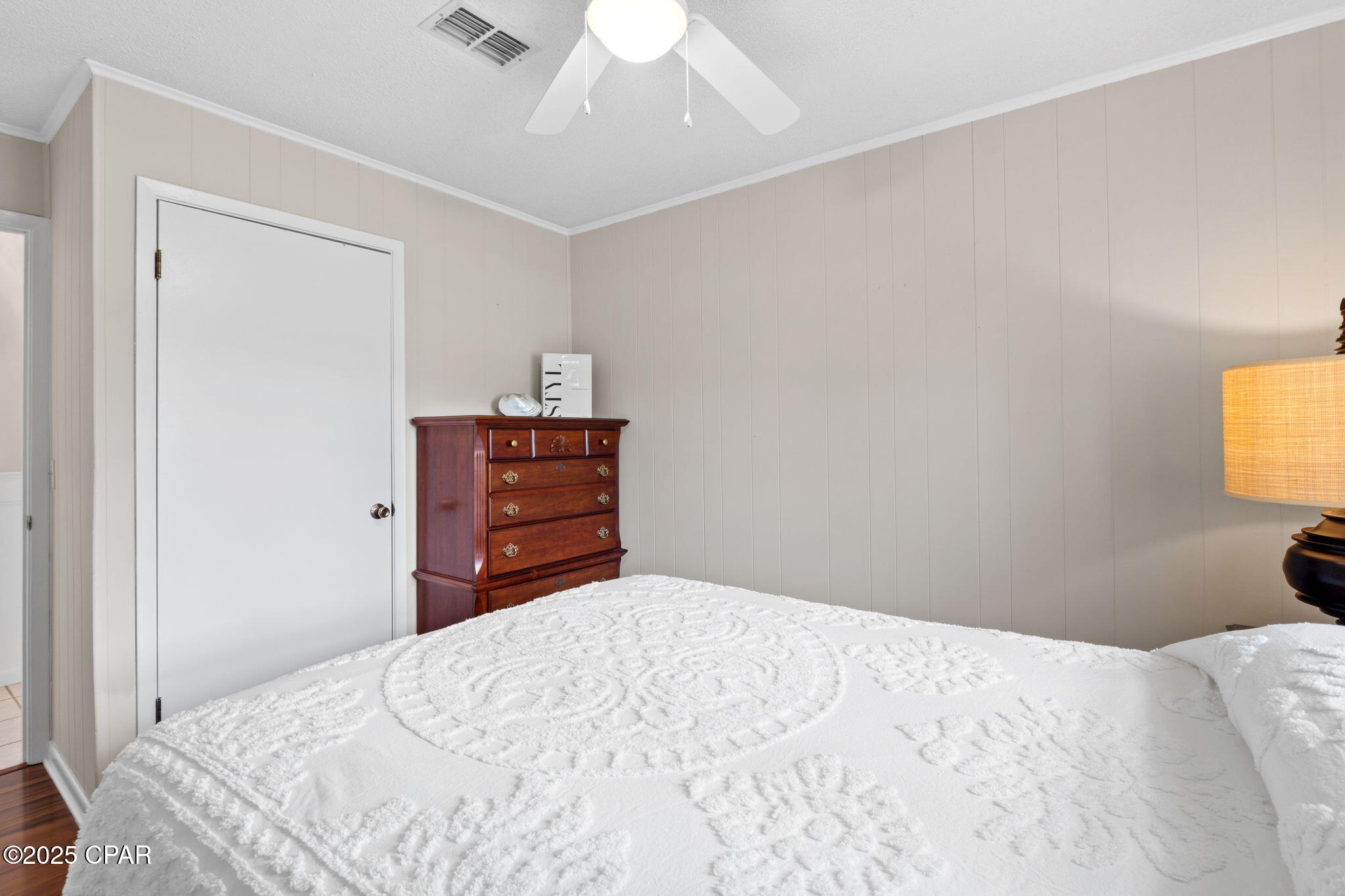 Image 38 For 122 Monterey Avenue