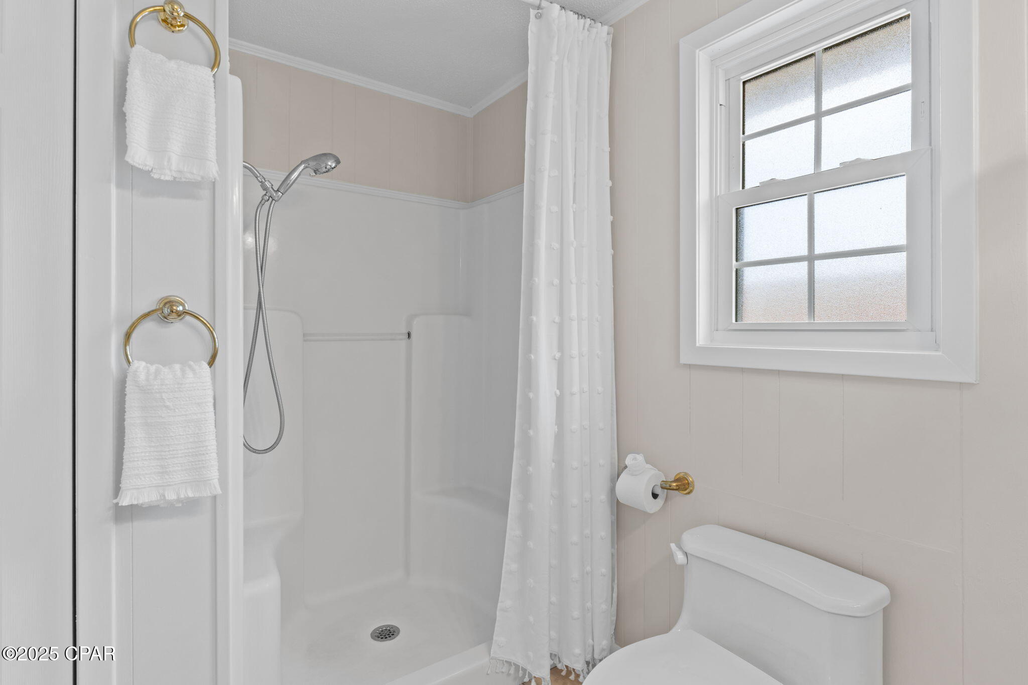 Image 48 For 122 Monterey Avenue