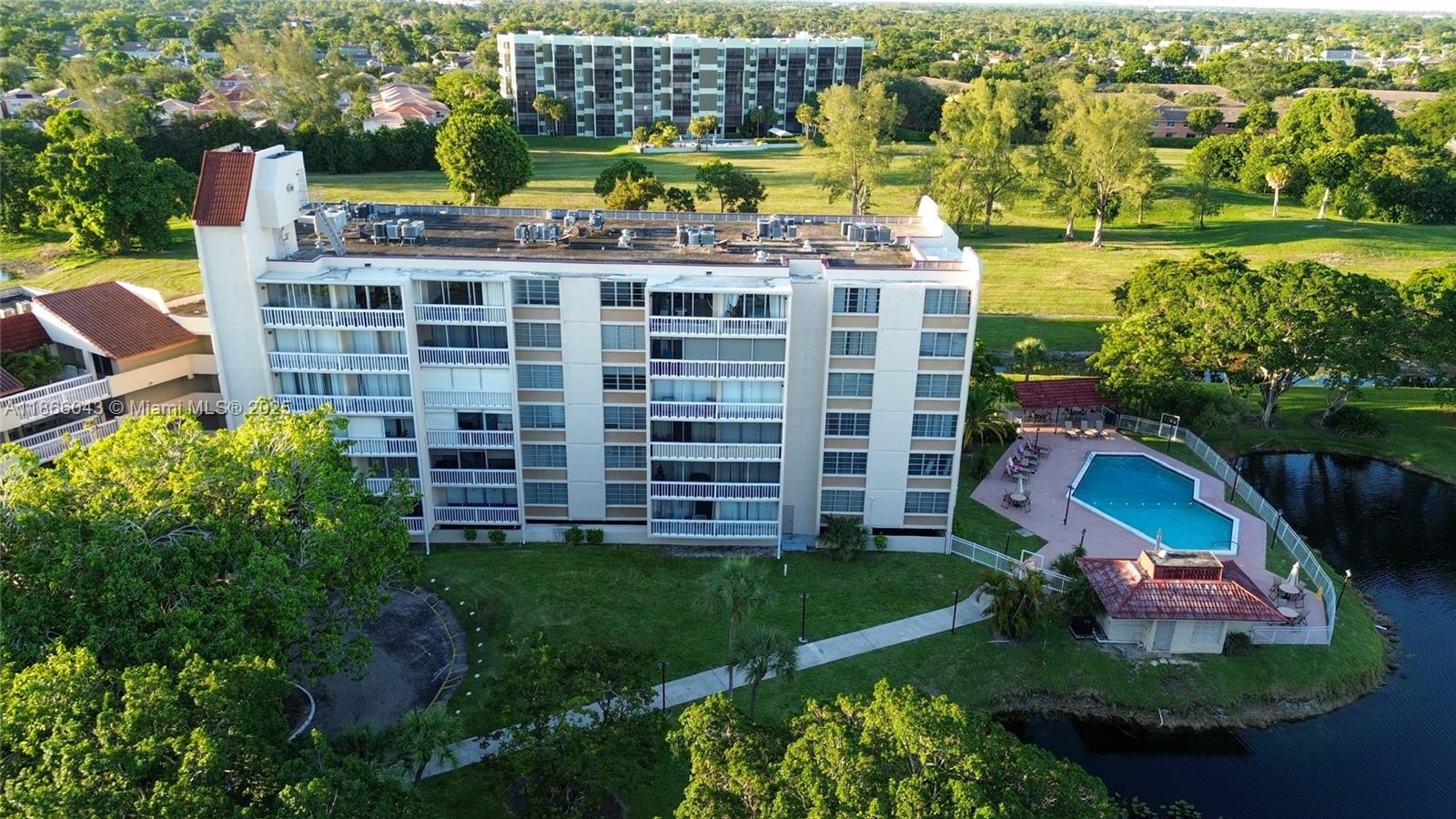 Environ I Condo 5 And 6