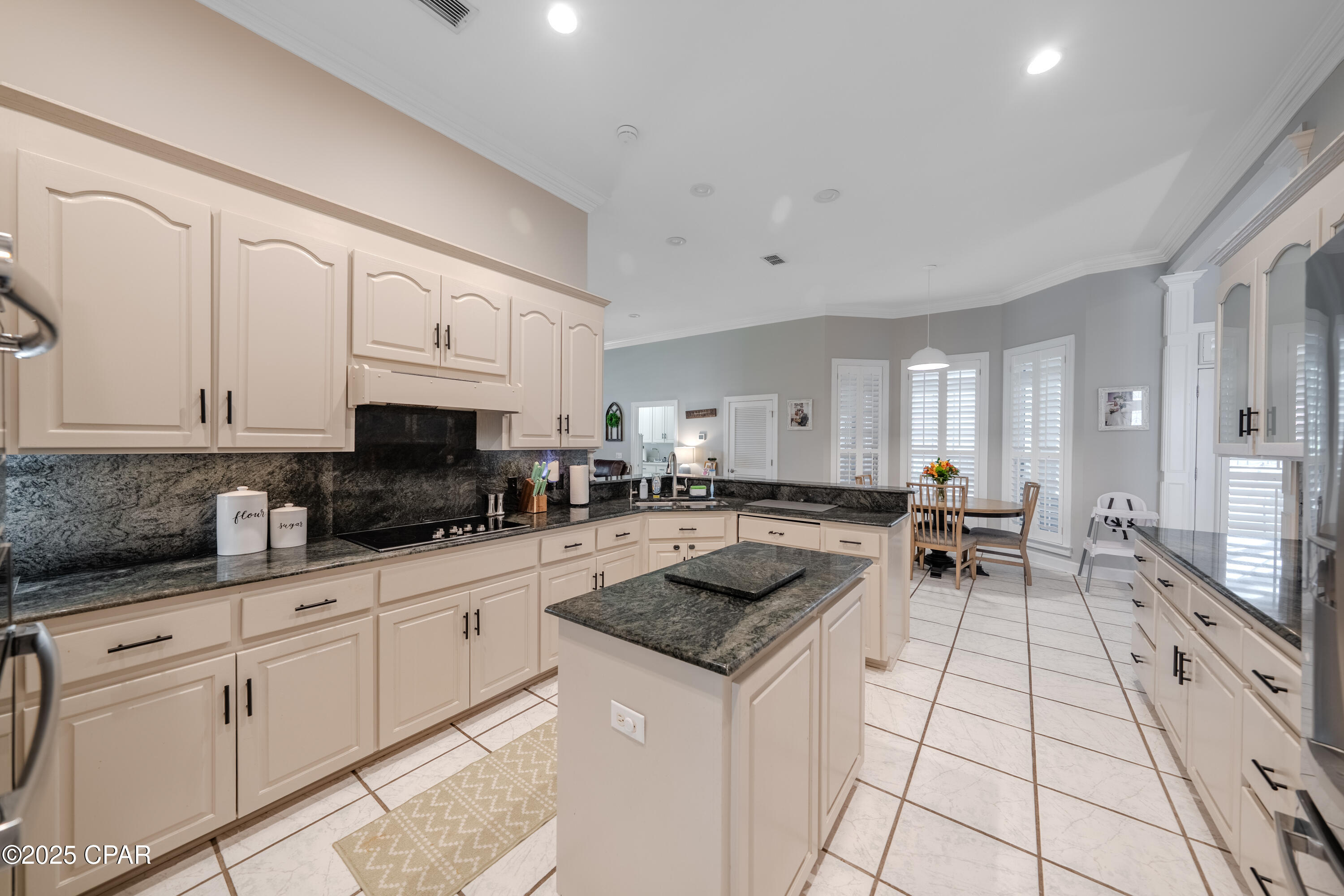 Image 11 For 3410 Parkwood Drive