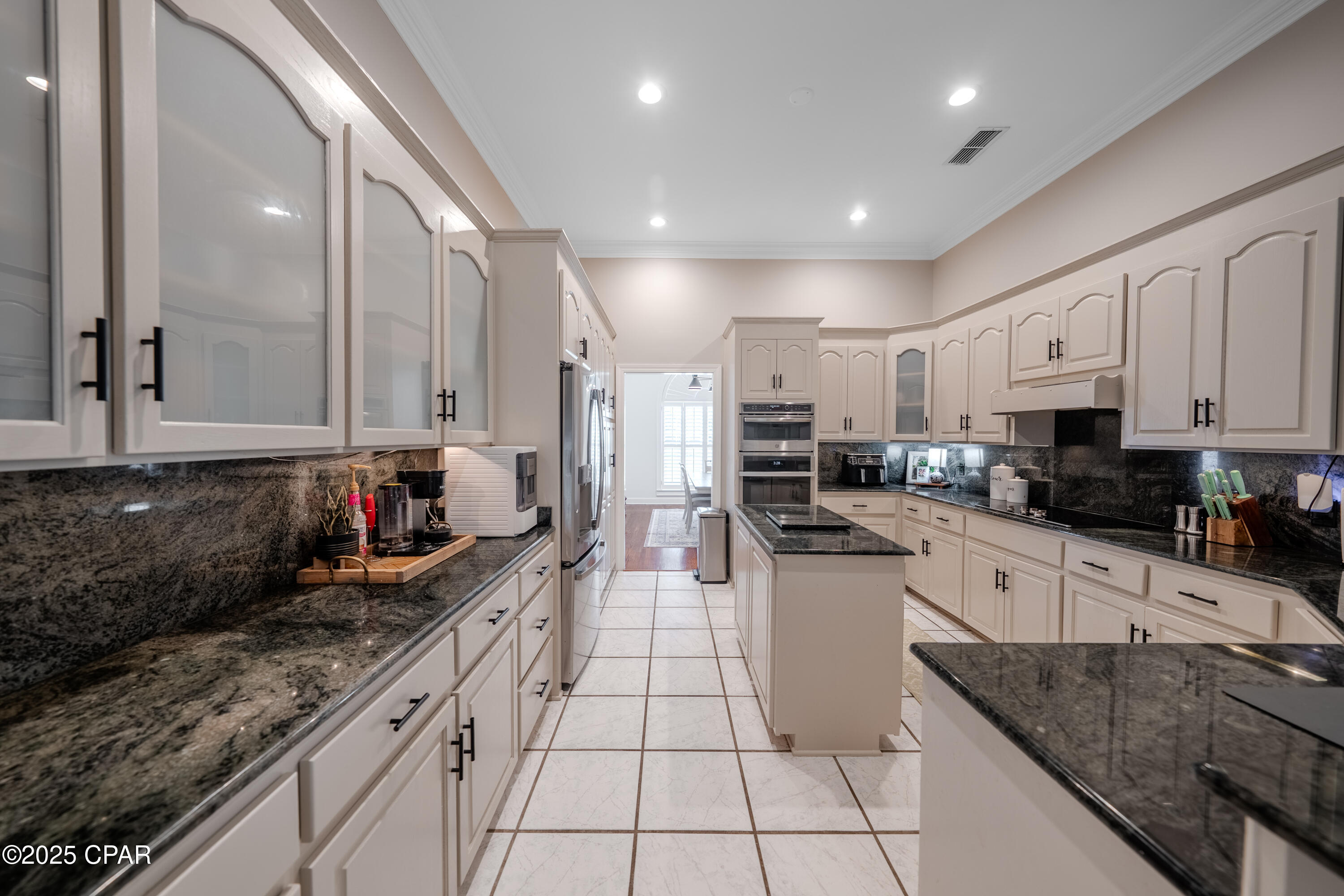 Image 9 For 3410 Parkwood Drive