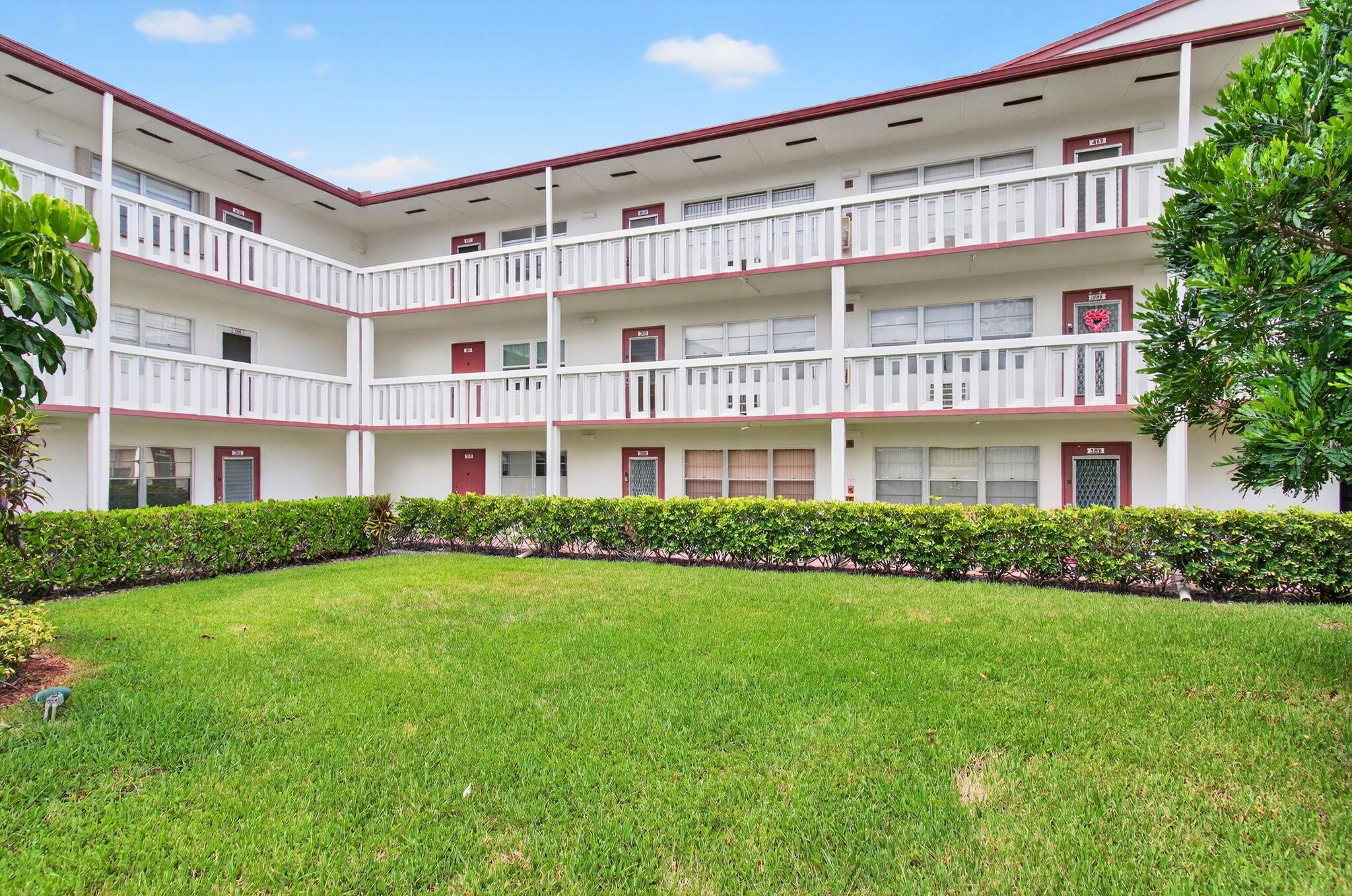 Homes for sale in Boca Raton, FL | 384 Fanshaw J, Boca Raton, FL 33434 | MLS# R11118788