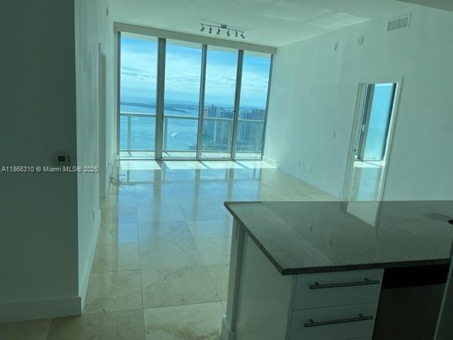888 Biscayne Blvd #5407, Miami FL 33132