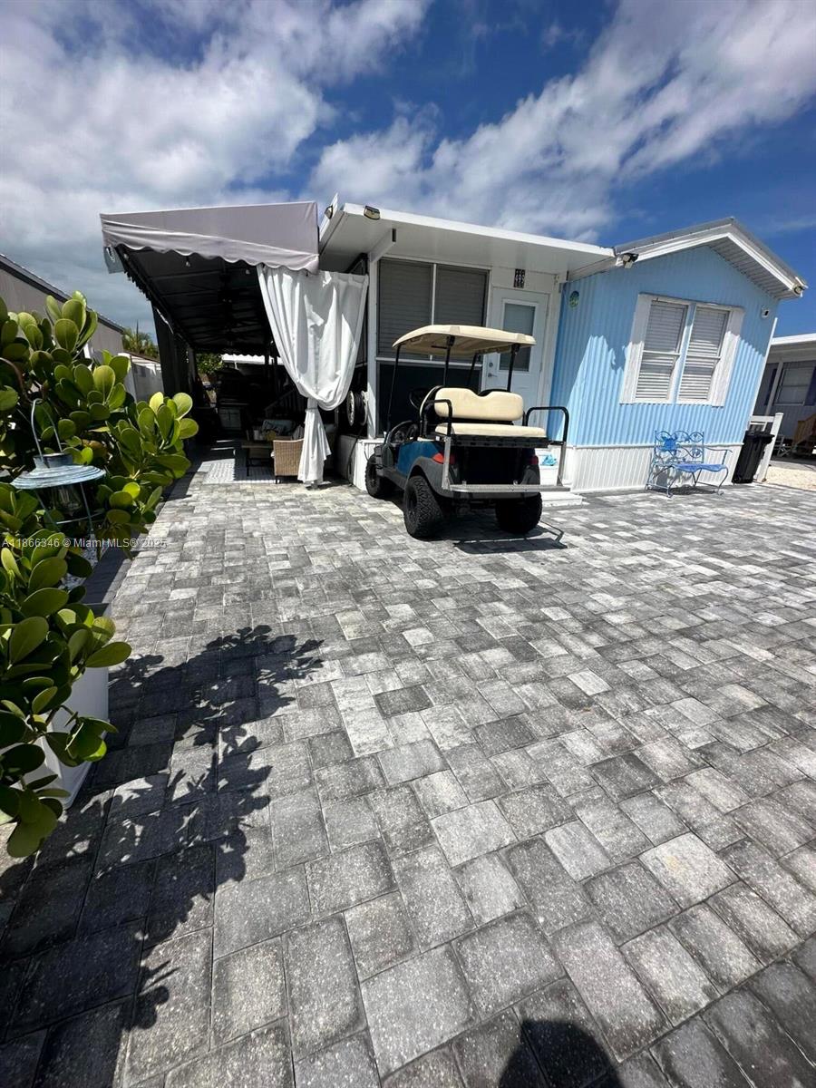 Homes for sale in Key Largo, FL | 325 Calusa St #499, Key Largo, FL 33037 | MLS# A11866346