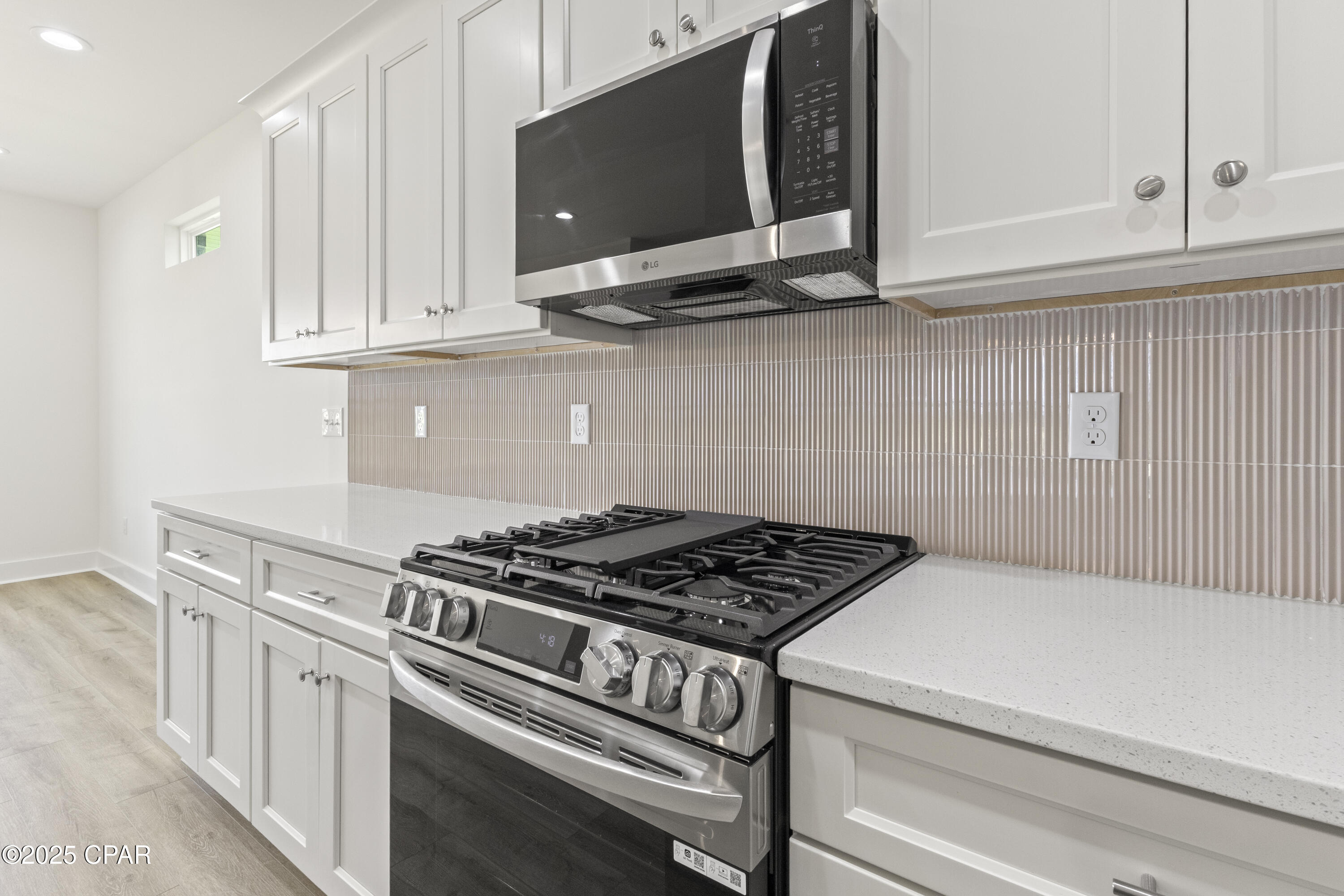 Image 11 For 3821 Red Deer Circle