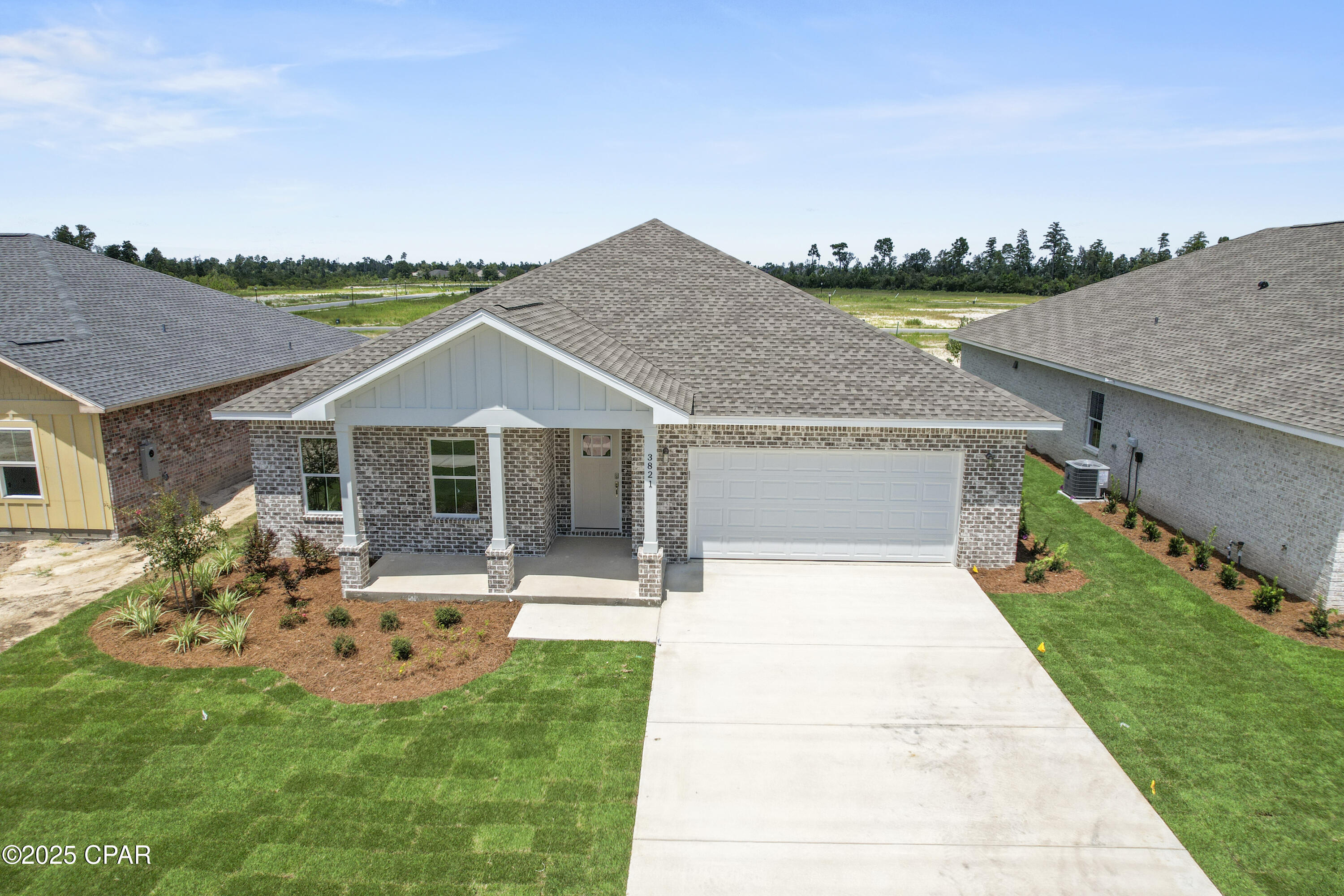 Image 27 For 3821 Red Deer Circle