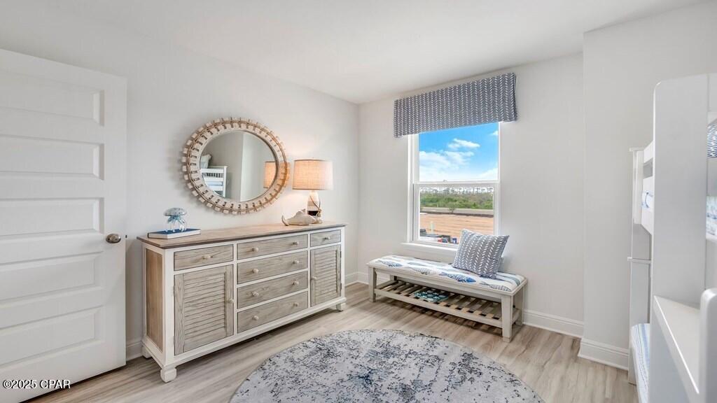 Image 15 For 328 Salt Creek Lane