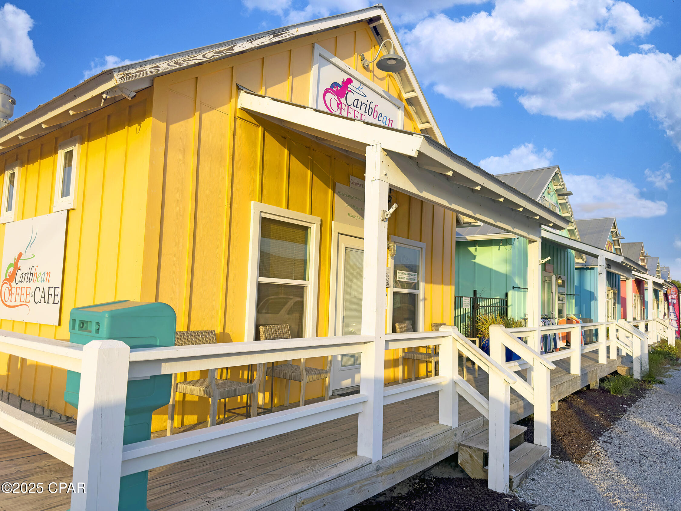 Image 22 For 328 Salt Creek Lane