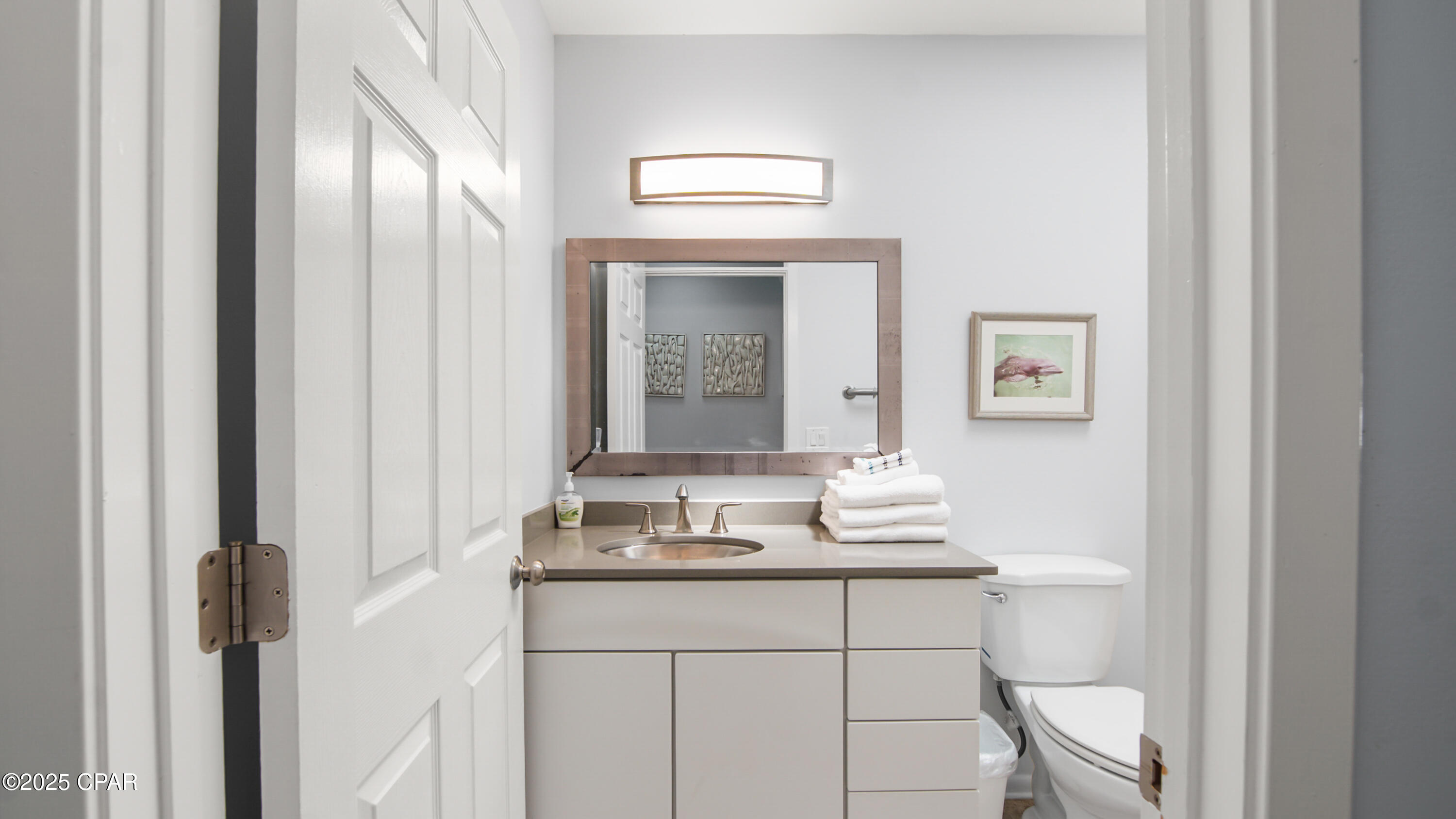 Image 20 For 7425 Lagoon Drive