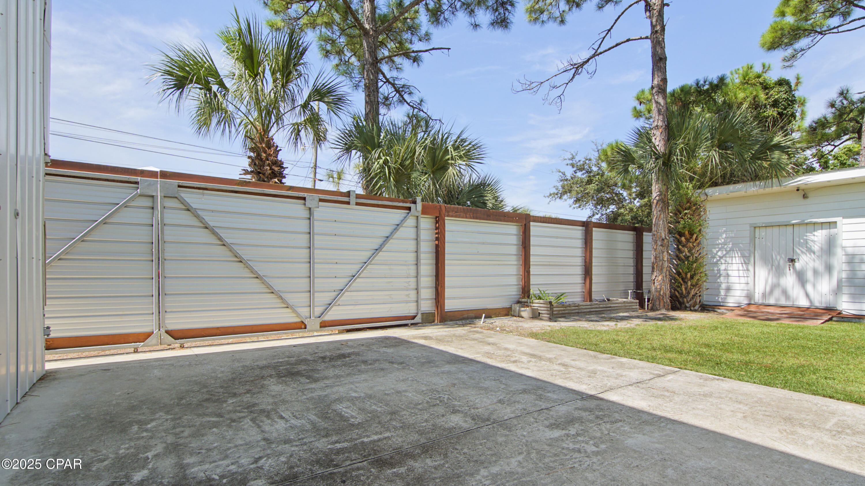 Image 51 For 7425 Lagoon Drive