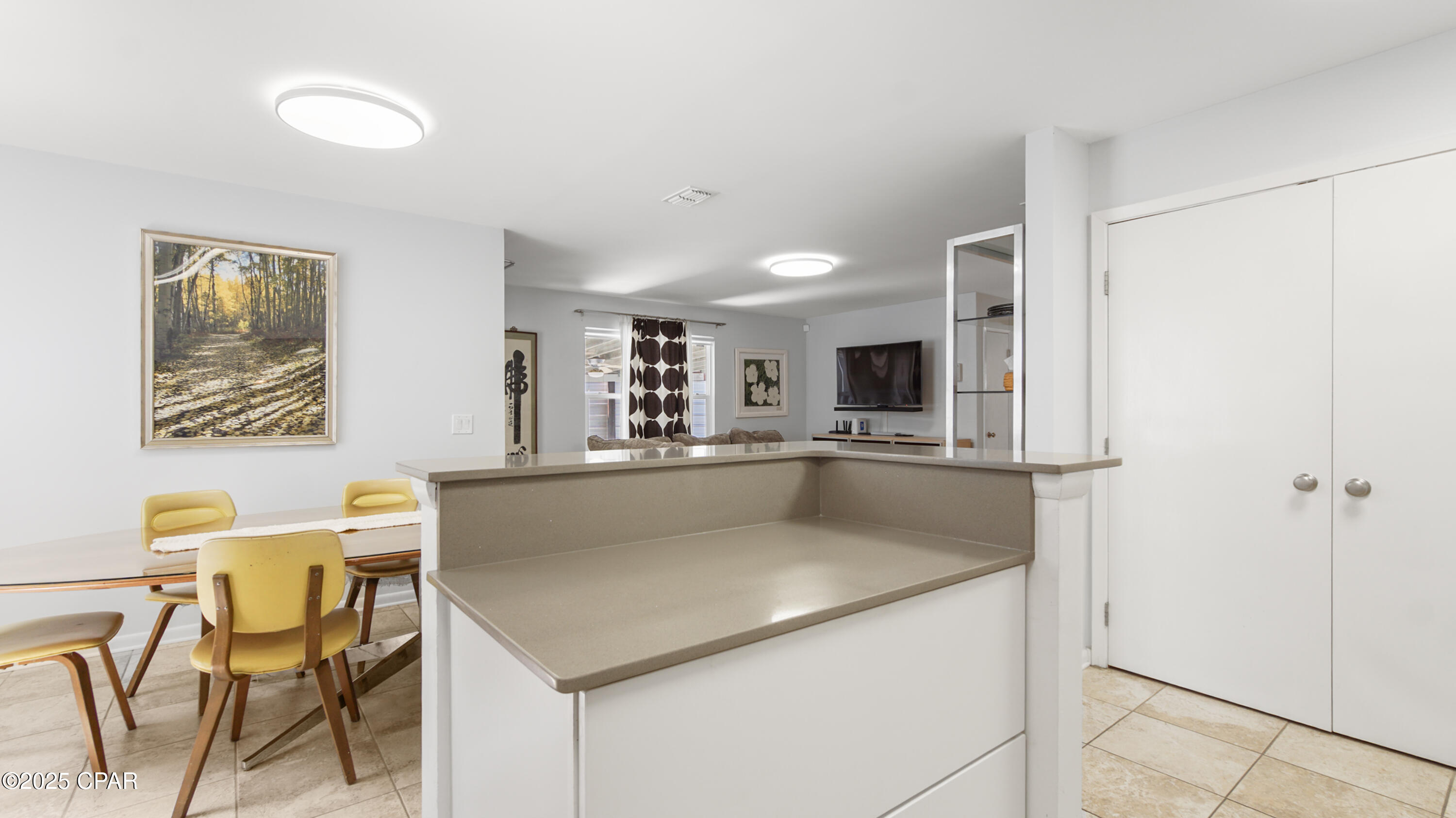 Image 7 For 7425 Lagoon Drive