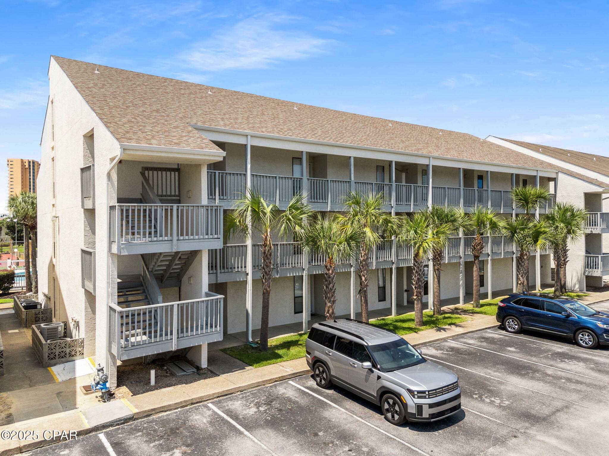 Image 38 For 17614 Front Beach  D13