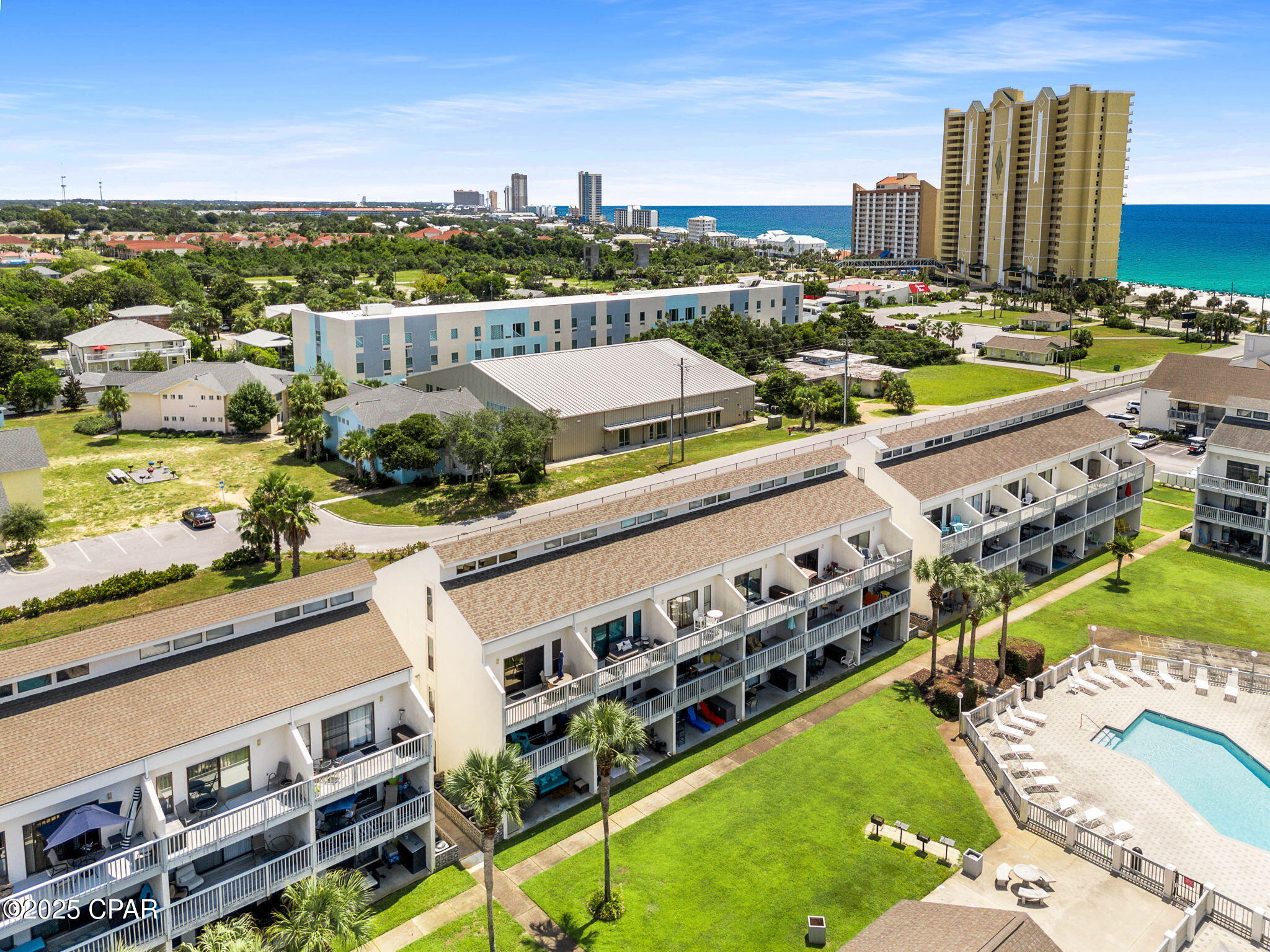 Image 41 For 17614 Front Beach  D13