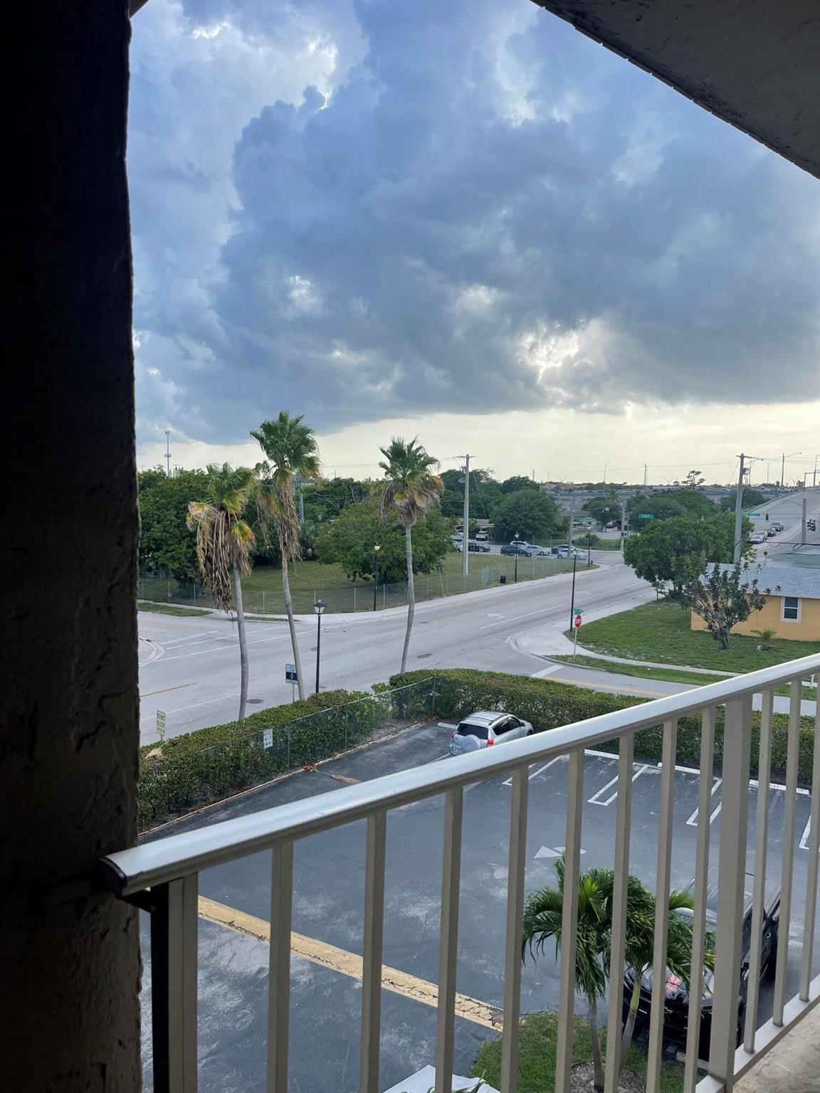 Homes for sale in Boynton Beach, FL | 2300 Ne 1 St Lane Lane #4020, Boynton Beach, FL 33435 | MLS# R11118874