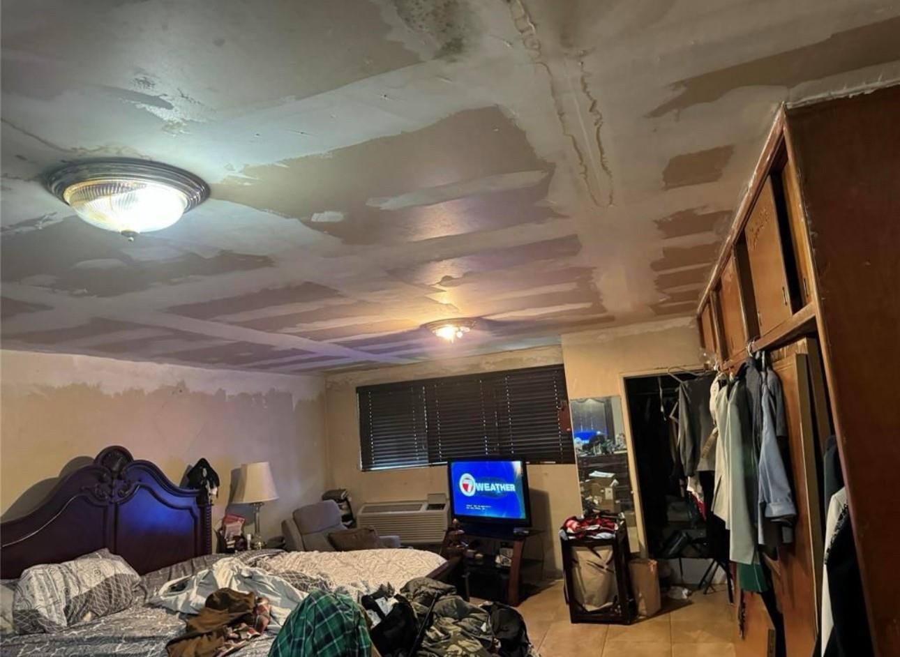 Homes for sale in Opa Locka, FL | 91 Bahman Avenue, Opa Locka, FL 33054 | MLS# F10523557