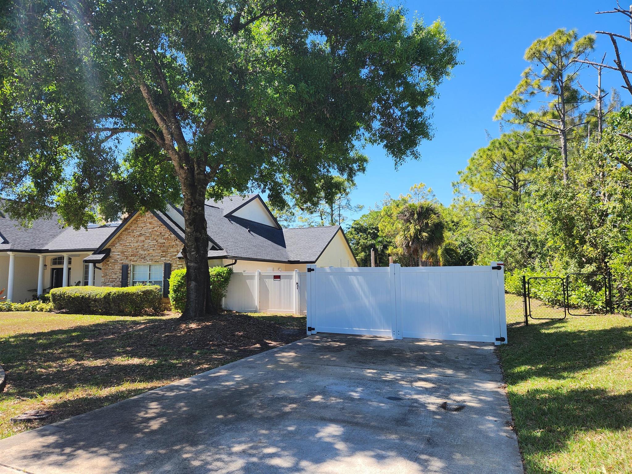 Homes for sale in The Acreage, FL | 6303 Royal Palm Beach Boulevard, The Acreage, FL 33412 | MLS# R11118877