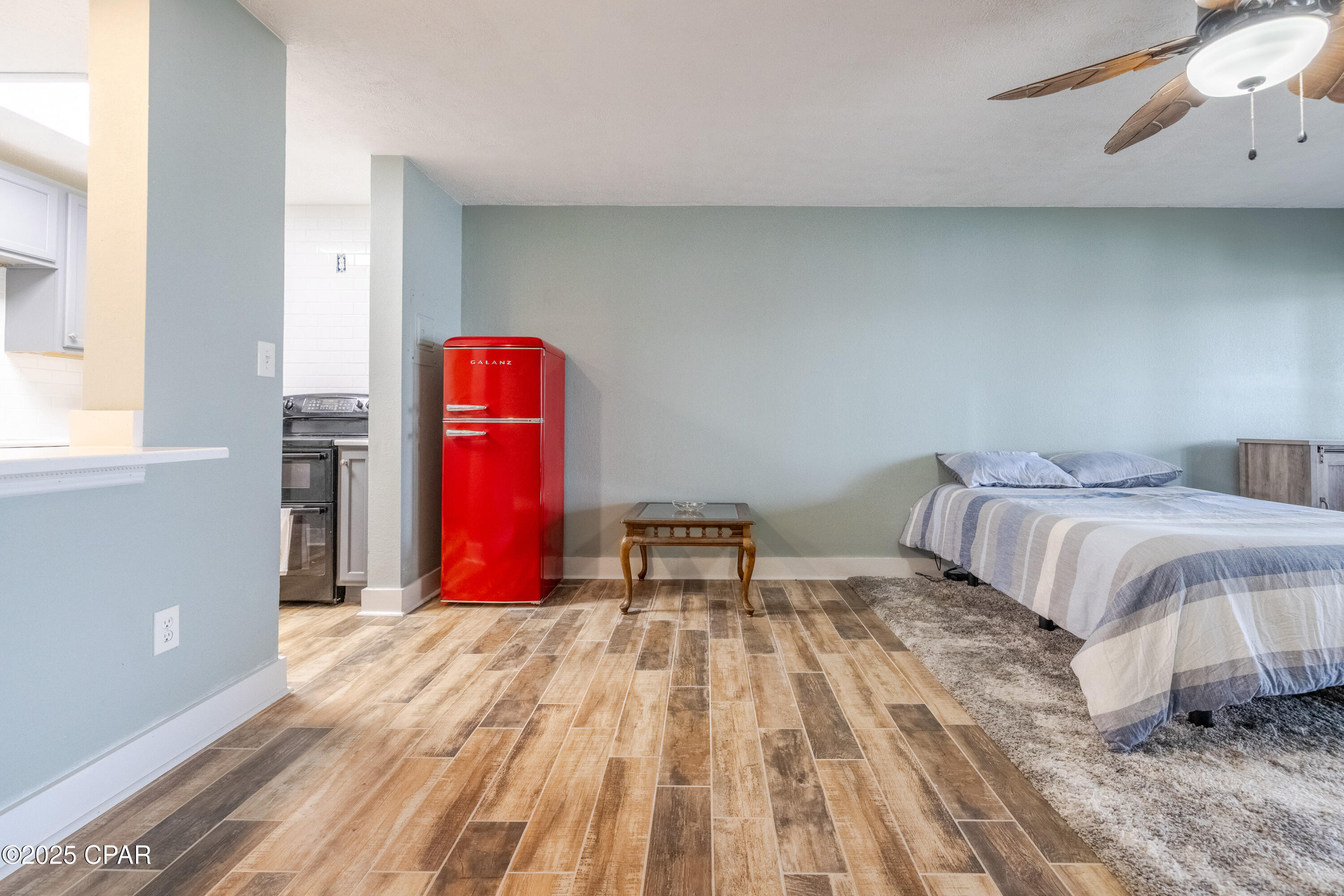 Image 10 For 301 Lullwater Drive 279