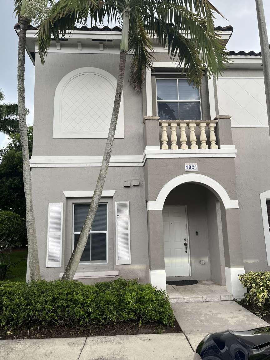 Las Terrazas At Vizcaya