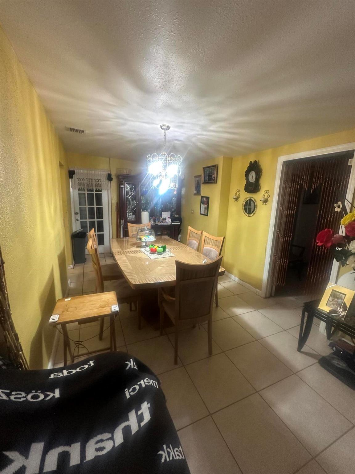 Homes for sale in West Palm Beach, FL | 916 Caroline Avenue, West Palm Beach, FL 33413 | MLS# R11118927