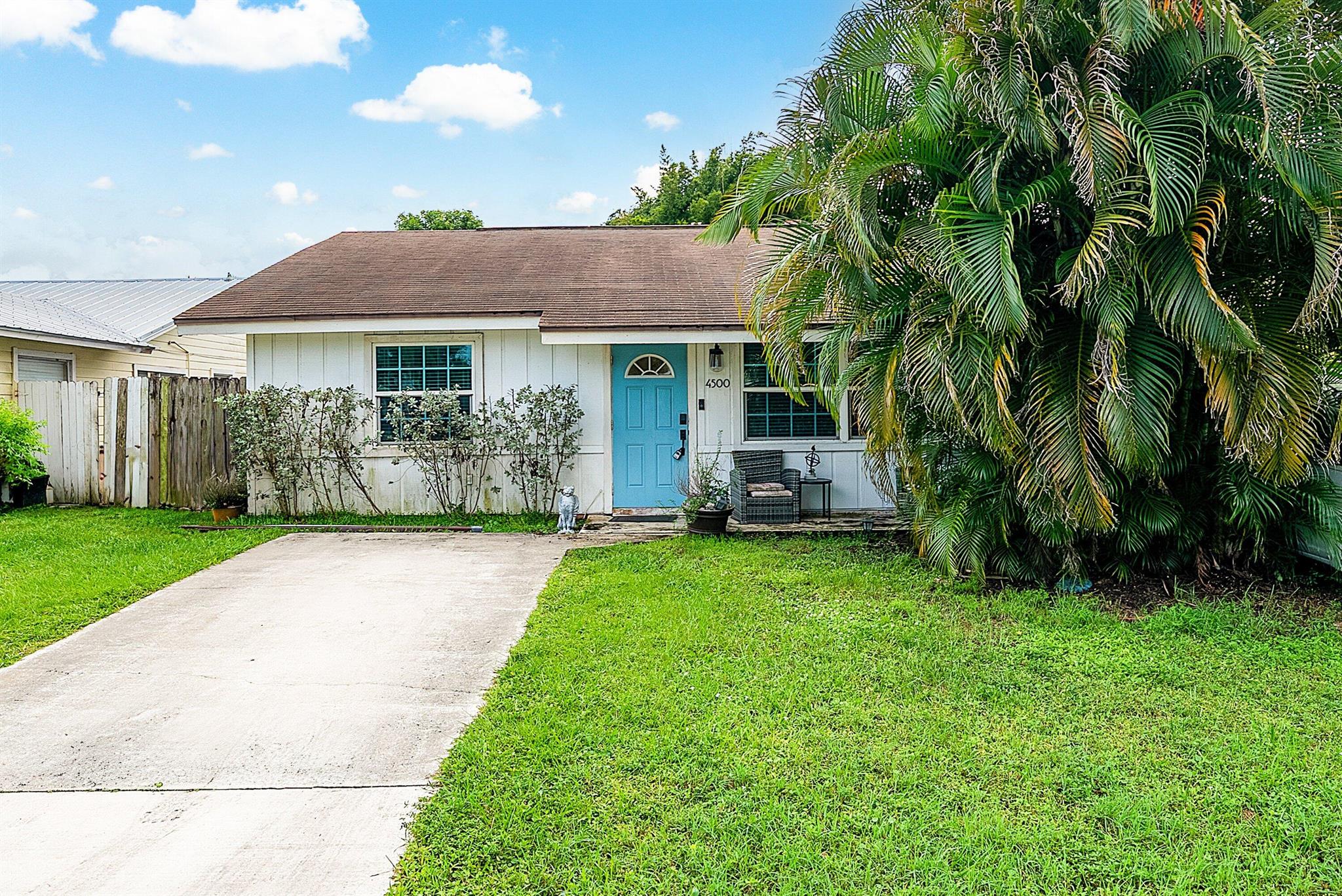 Port Salerno Village