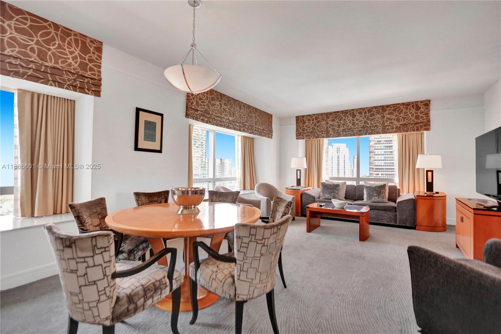 Condo for Rent in Miami, FL