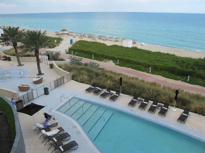 6801 Collins Ave #710, Miami Beach FL 33141