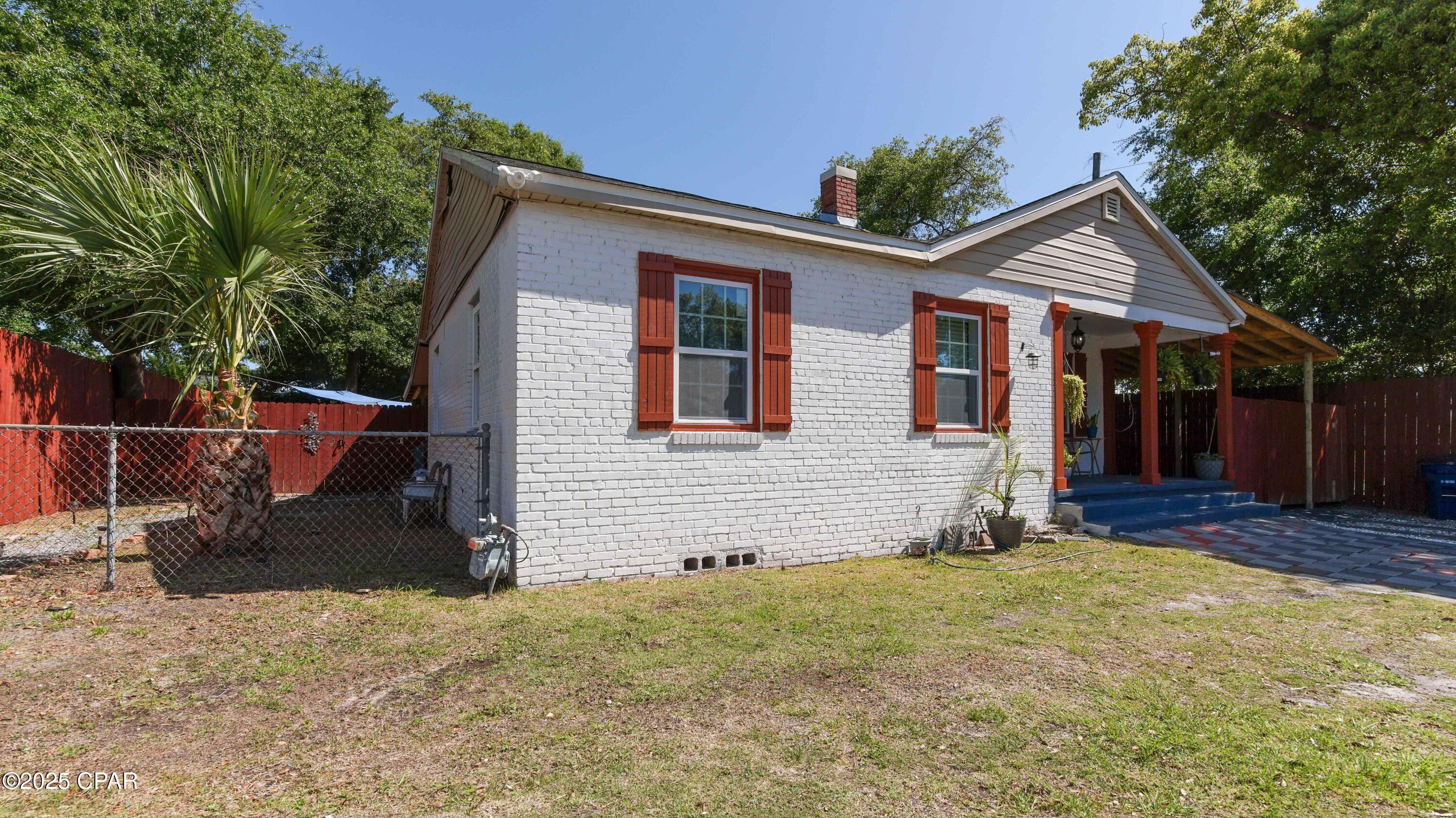 Image 6 For 1424 11th Street