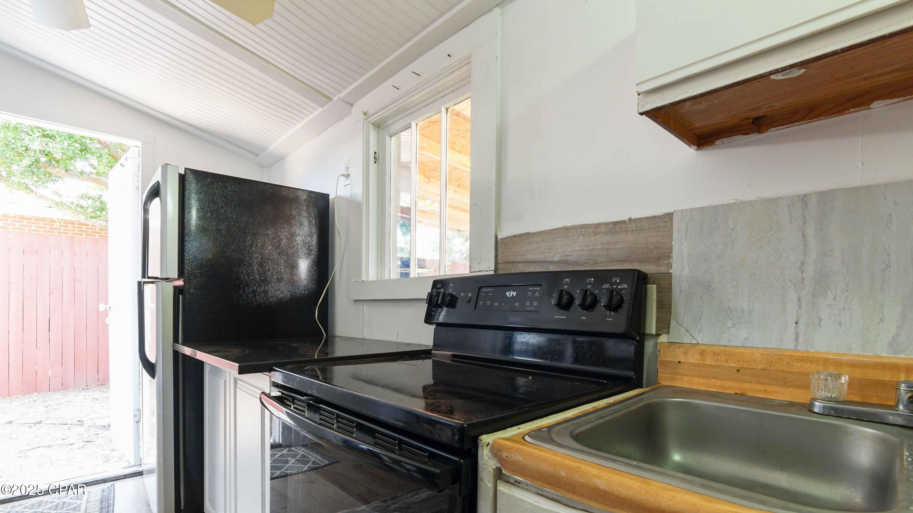 Image 7 For 1424 11th Street