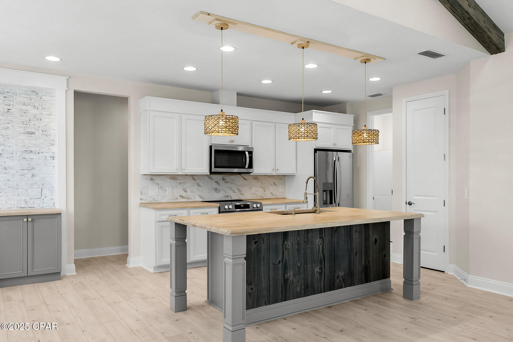 Image 11 For 8706 Sand Dollar Dr Drive