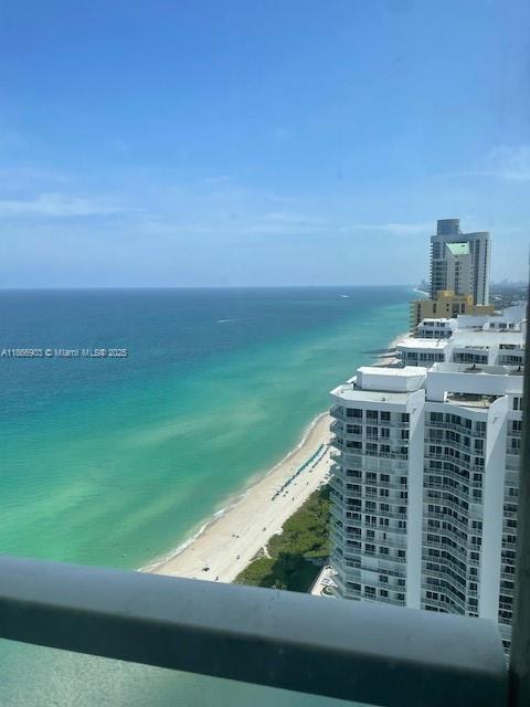 Apartamento en Alquiler en Sunny Isles Beach, FL