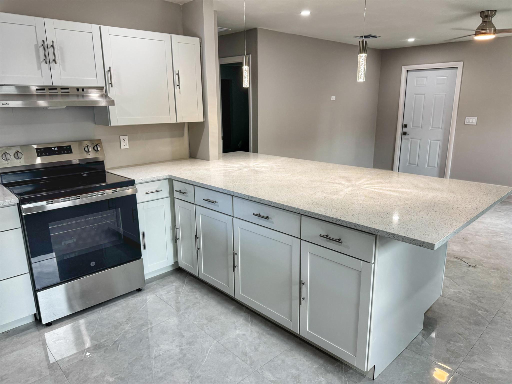 Homes for sale in Lake Worth, FL | 3195 Mcsherry Dr, Lake Worth, FL 33461 | MLS# R11118985