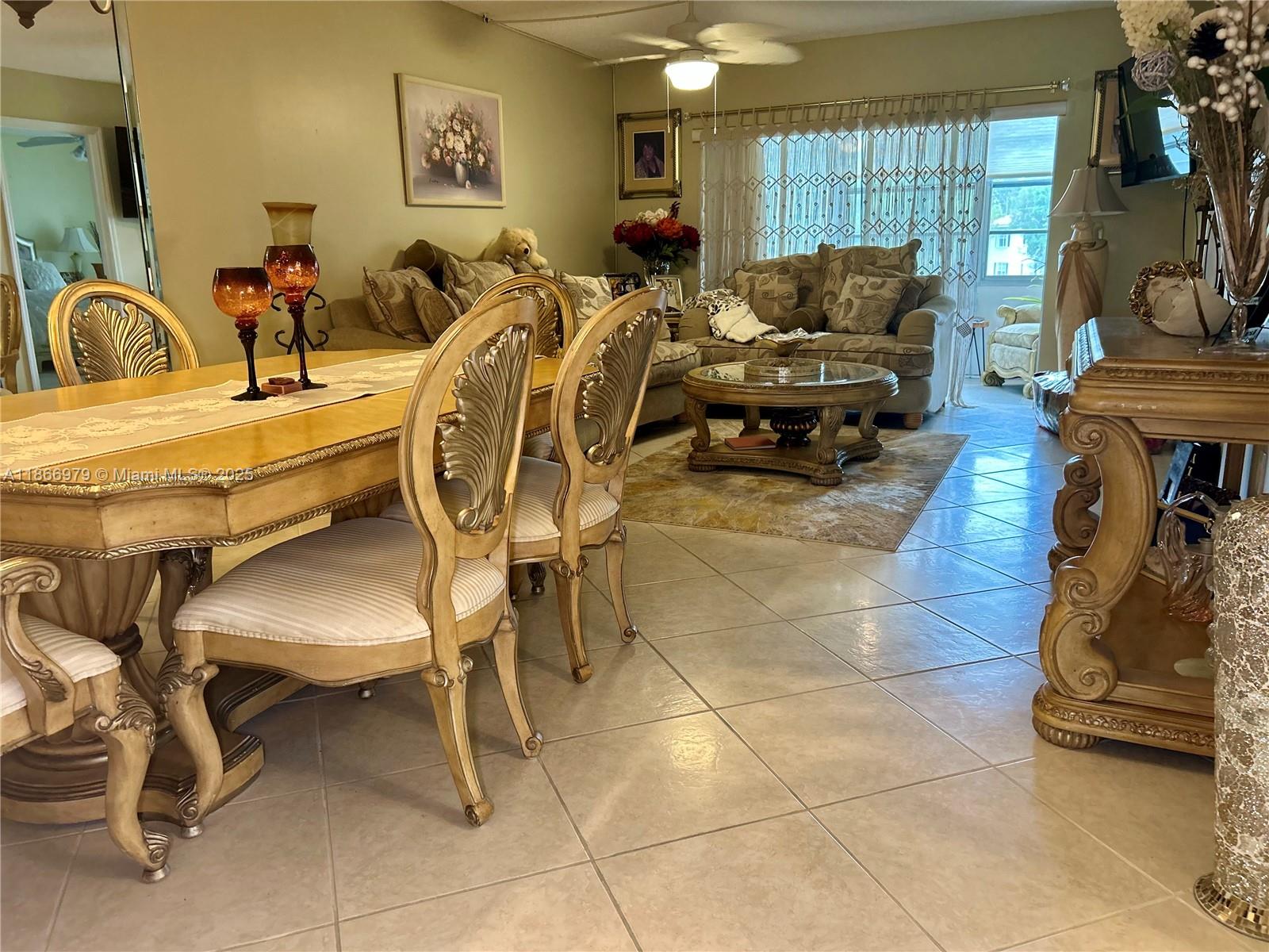 Sandalfoot South One Cond
